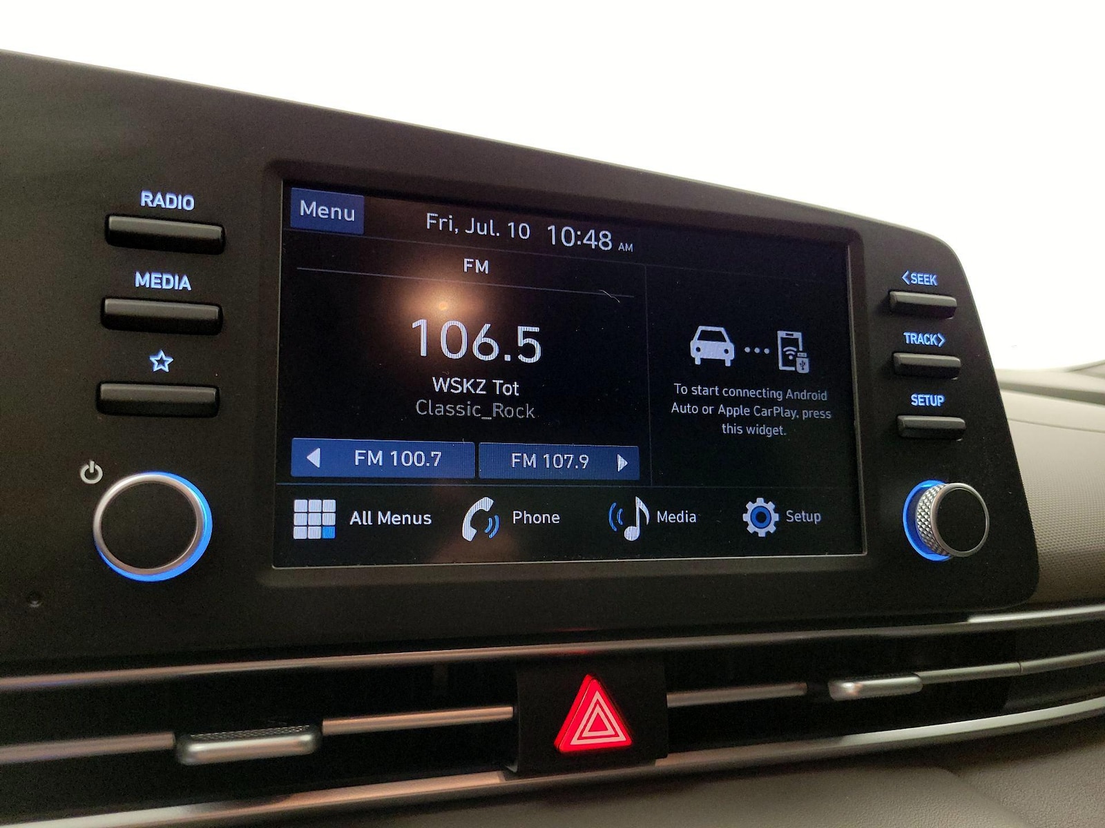 2025 Hyundai Elantra SEL - Photo 17