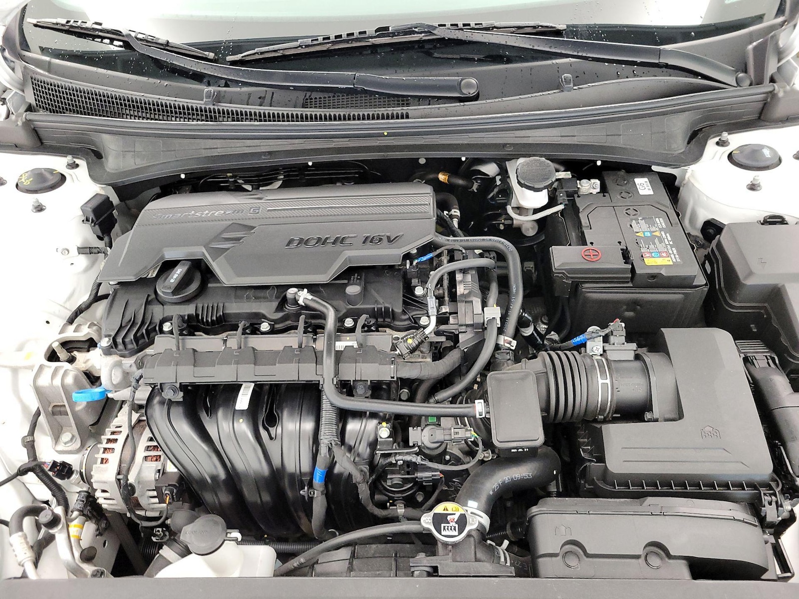 2025 Hyundai Elantra SEL - Photo 23
