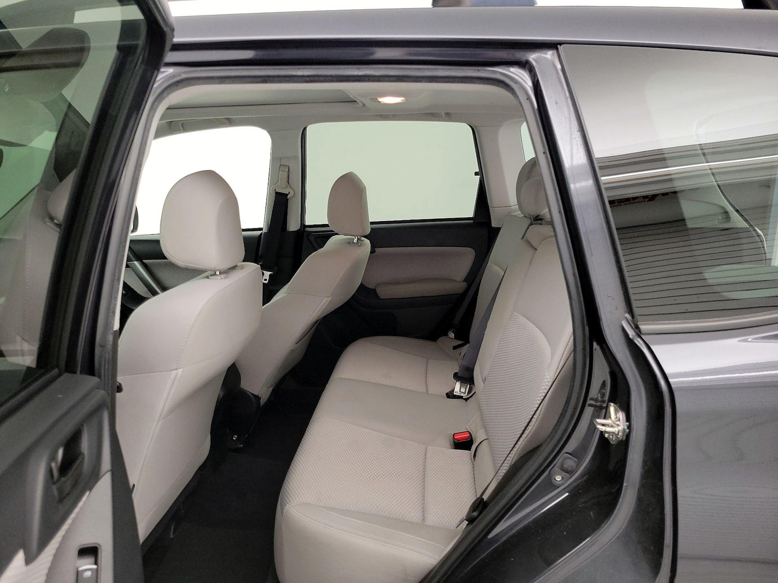 2017 Subaru Forester Premium - Photo 21