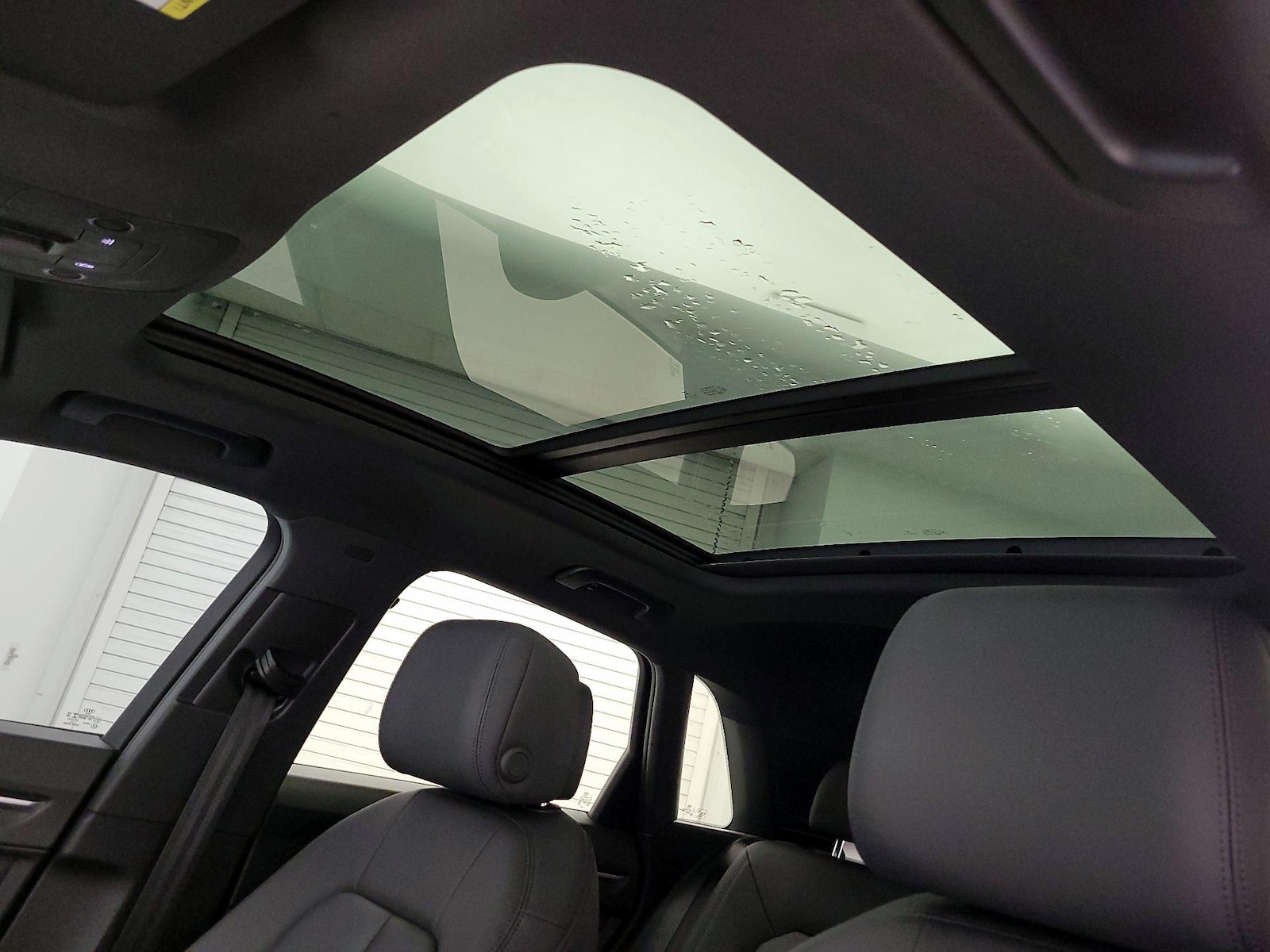 Panoramic Sunroof