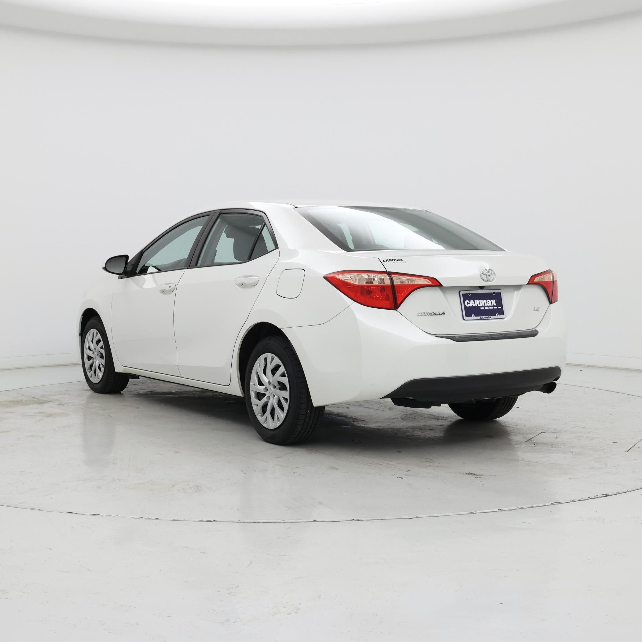Thumbnail: 2018 Toyota Corolla - 2