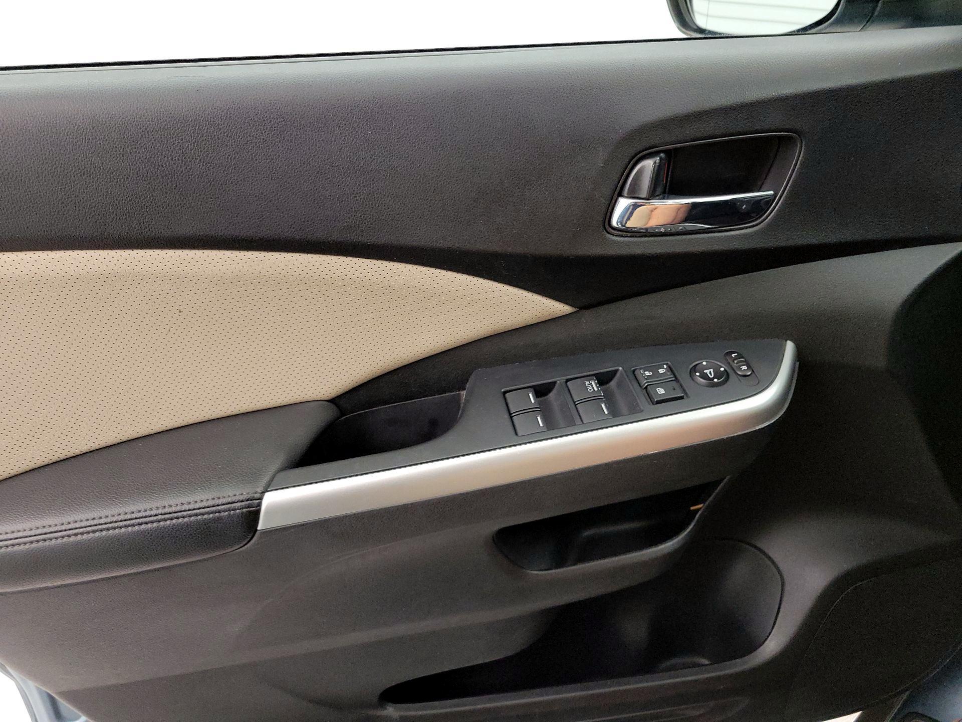 Thumbnail: 2016 Honda CR-V - 12