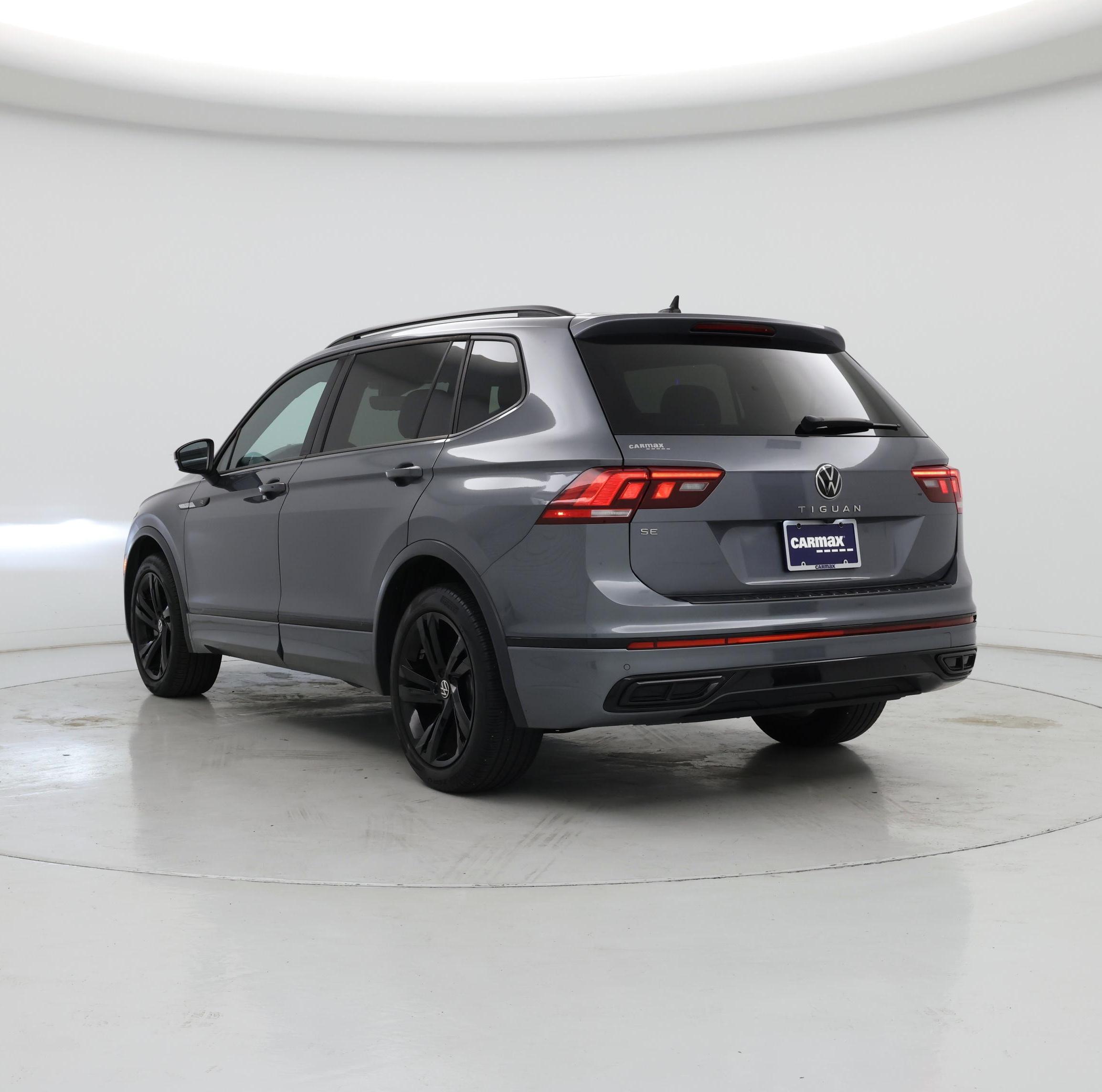 Thumbnail: 2024 Volkswagen Tiguan - 2