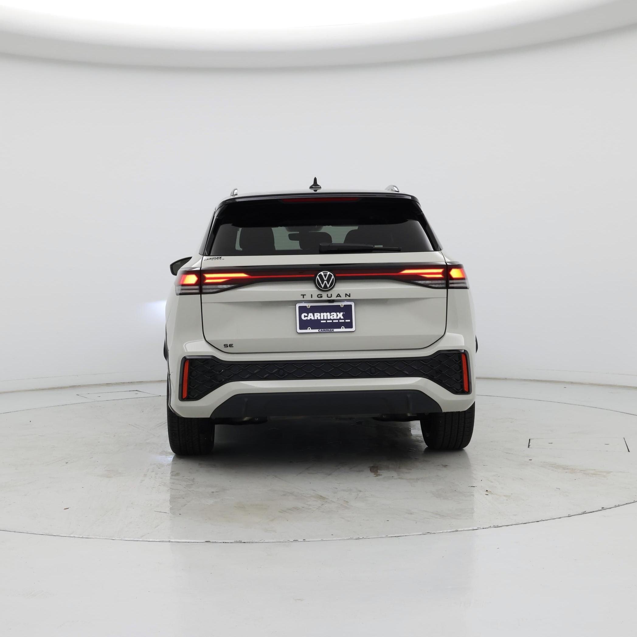 Thumbnail: 2025 Volkswagen Tiguan - 6