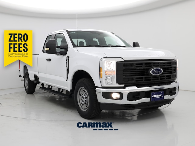 White 2024 Ford F-250 Super Duty Pickup Truck 4X2 Automatic