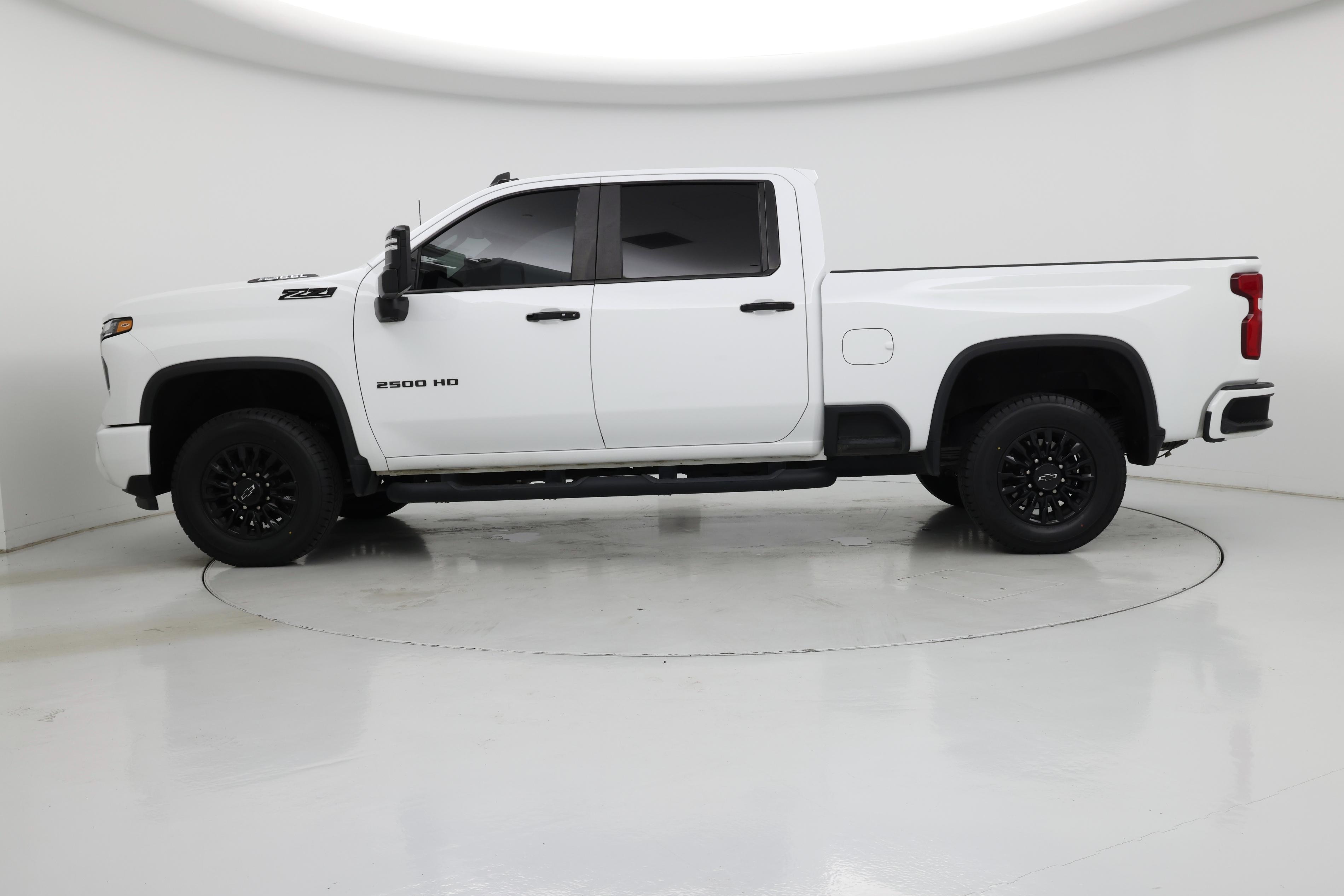 Thumbnail: 2024 Chevrolet Silverado 2500 - 3