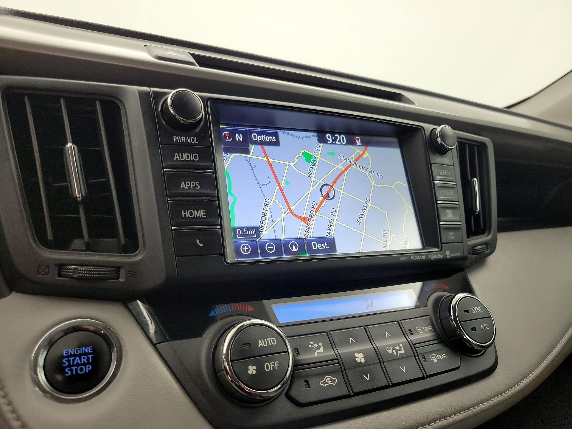 Thumbnail: 2018 Toyota RAV4 - 14