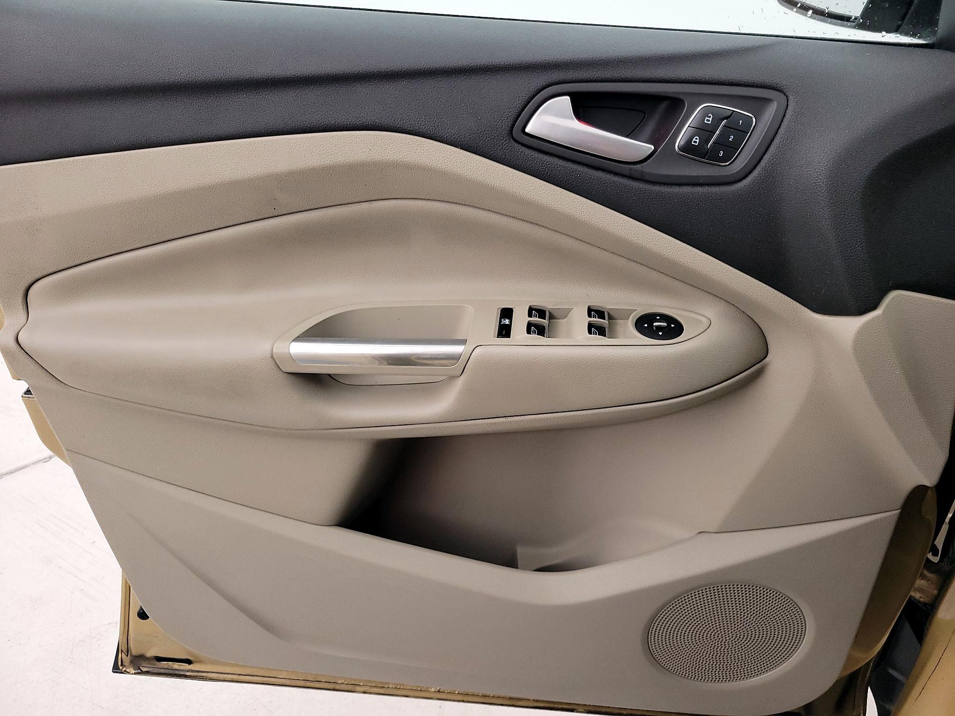 Thumbnail: 2014 Ford Escape - 12
