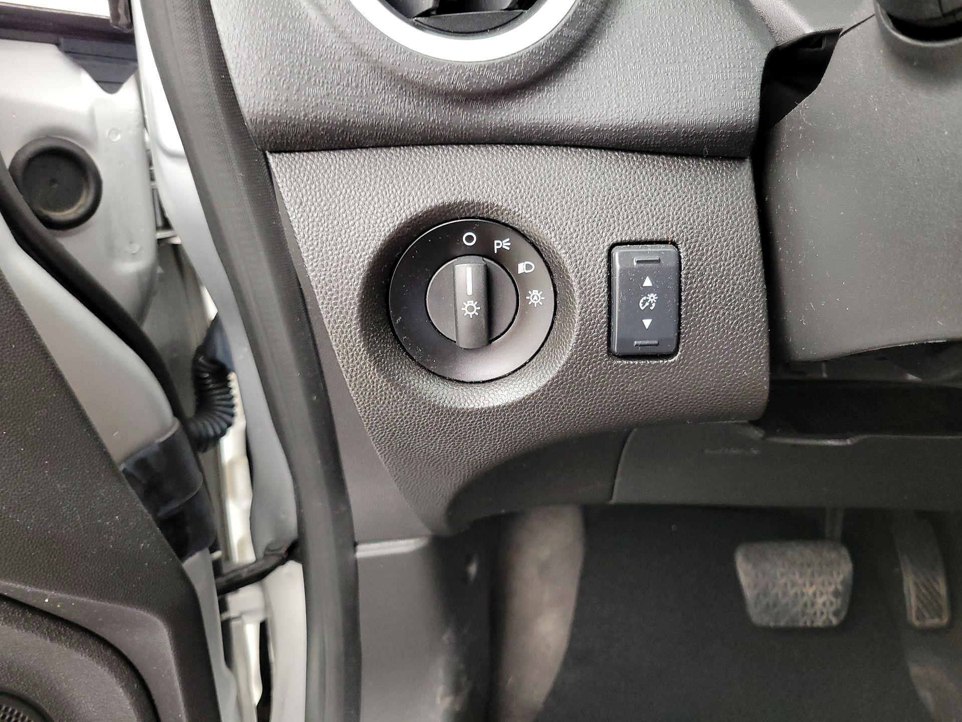 Thumbnail: 2019 Ford Fiesta - 13