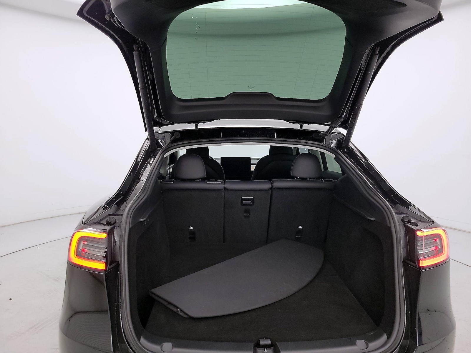 2024 Tesla Model Y Performance - Photo 21