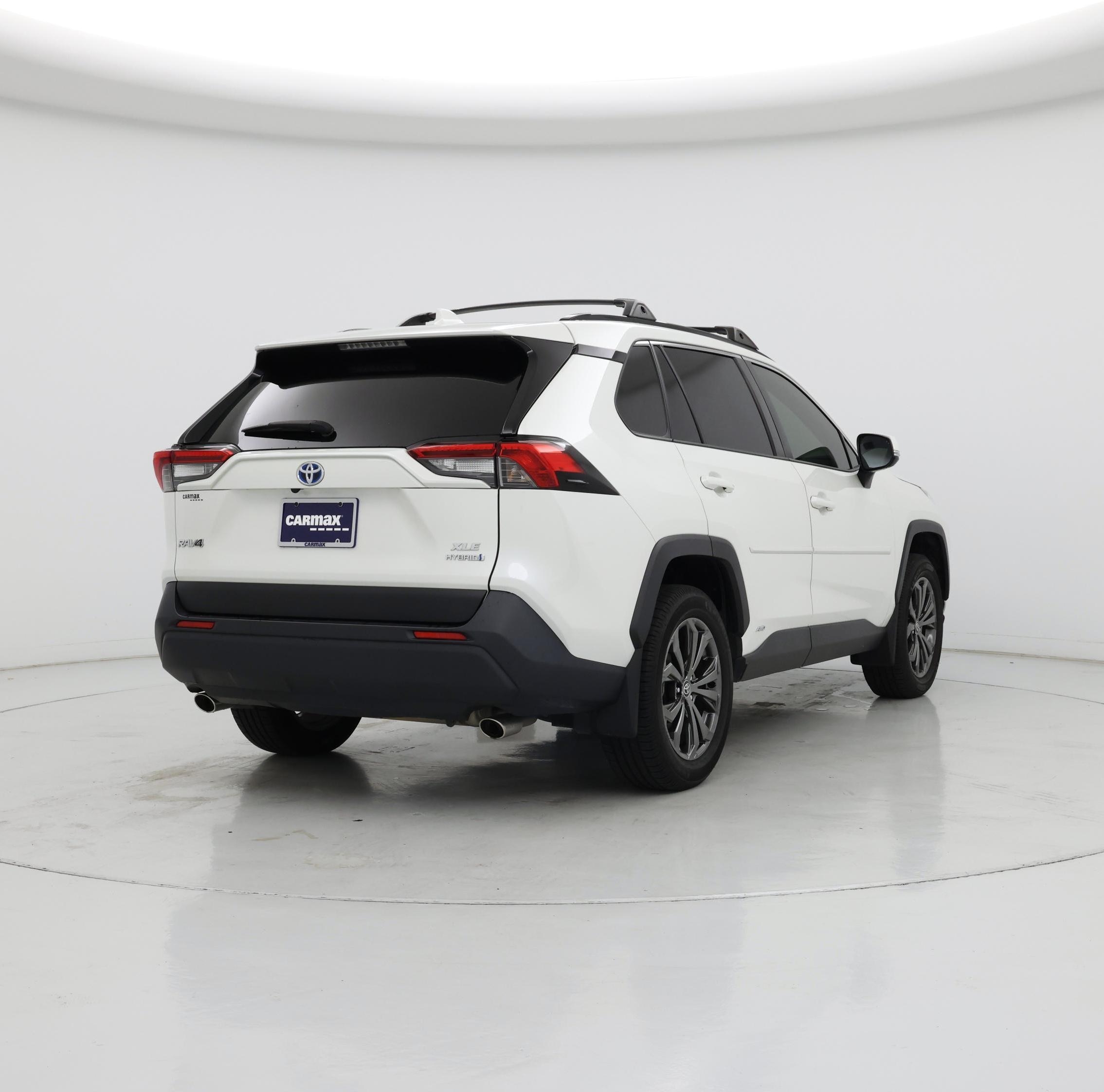 Thumbnail: 2022 Toyota RAV4 - 8
