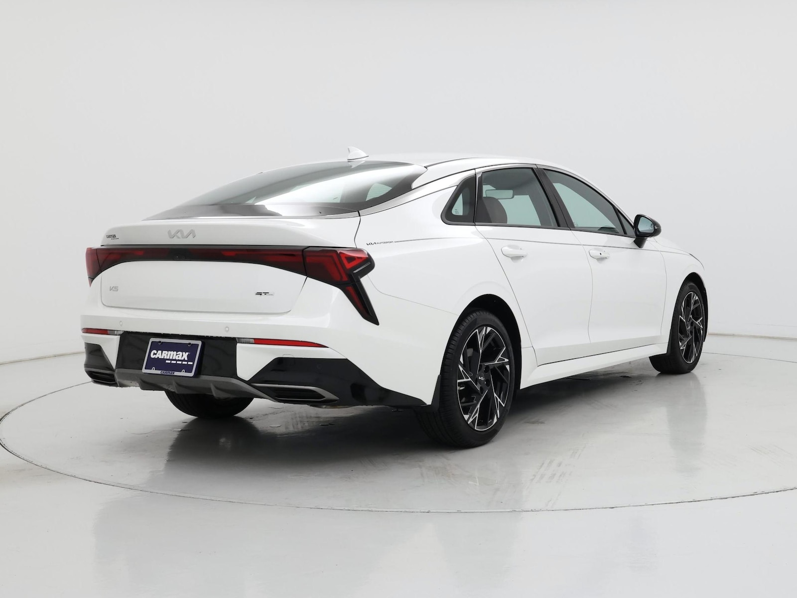 2026 Kia K5 GT-Line - Photo 9