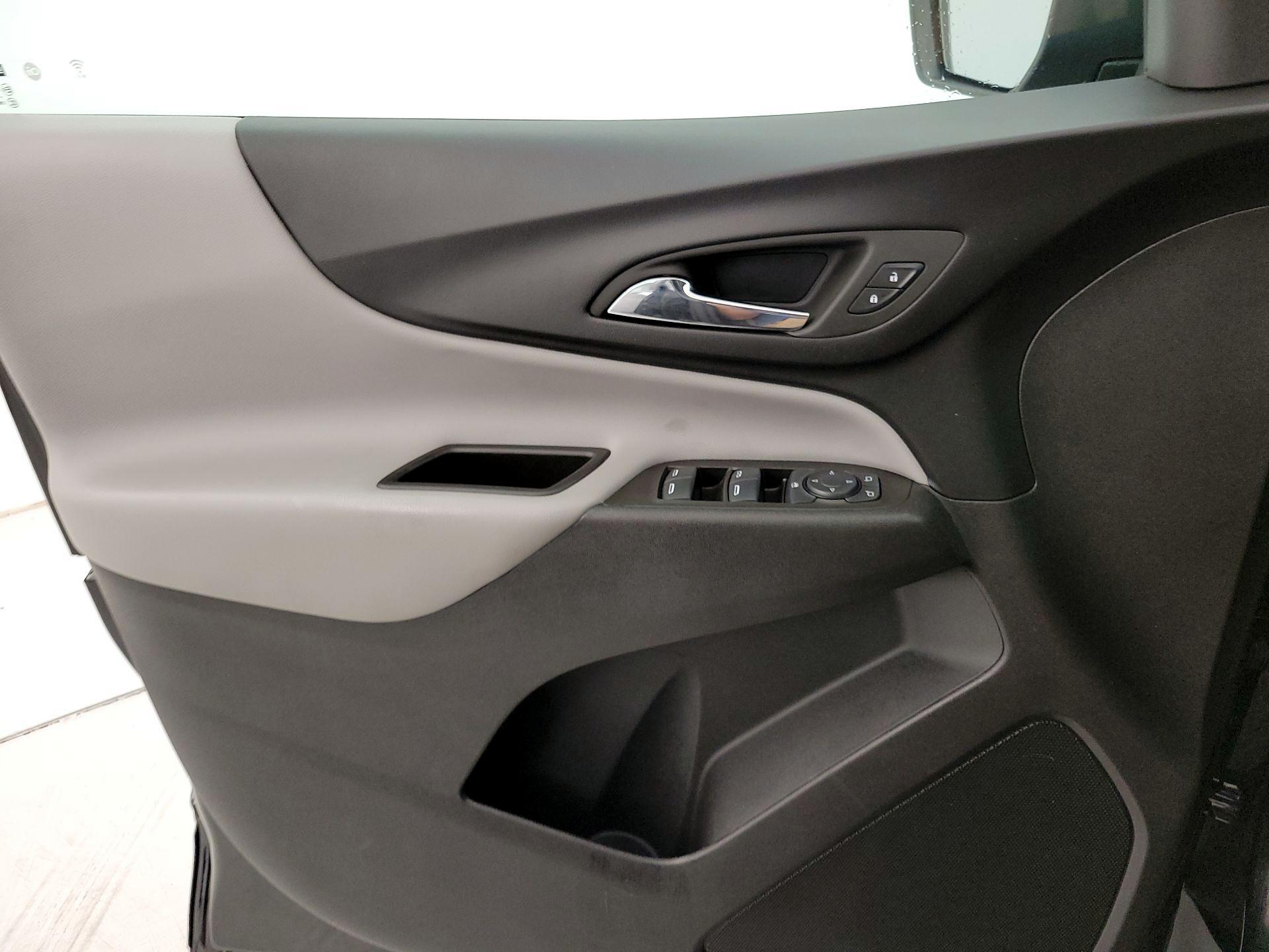 Thumbnail: 2024 Chevrolet Equinox - 12