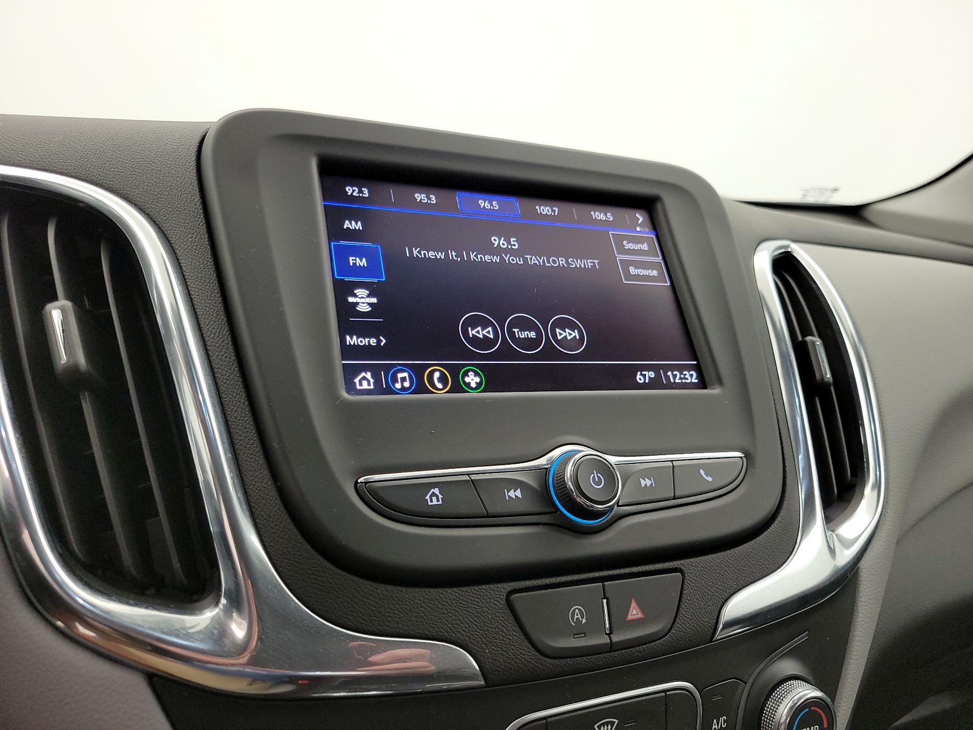 Thumbnail: 2024 Chevrolet Equinox - 15