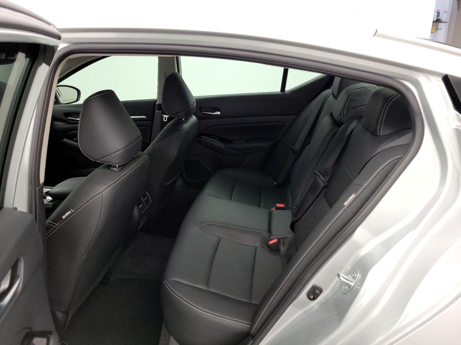 2025 Nissan Altima SL - Photo 22