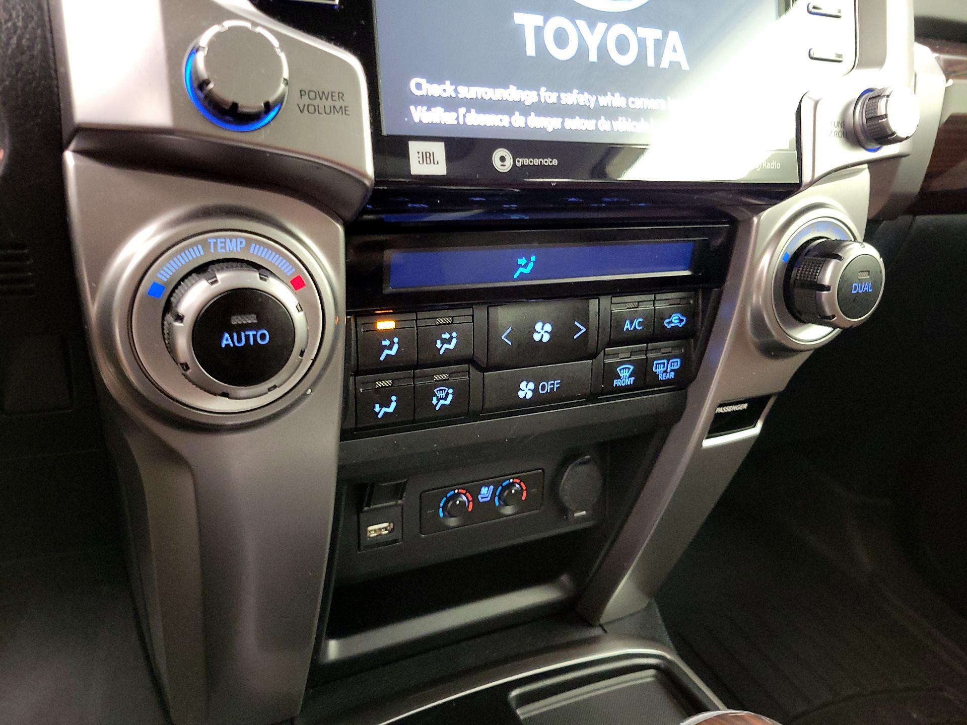 Thumbnail: 2022 Toyota 4Runner - 17