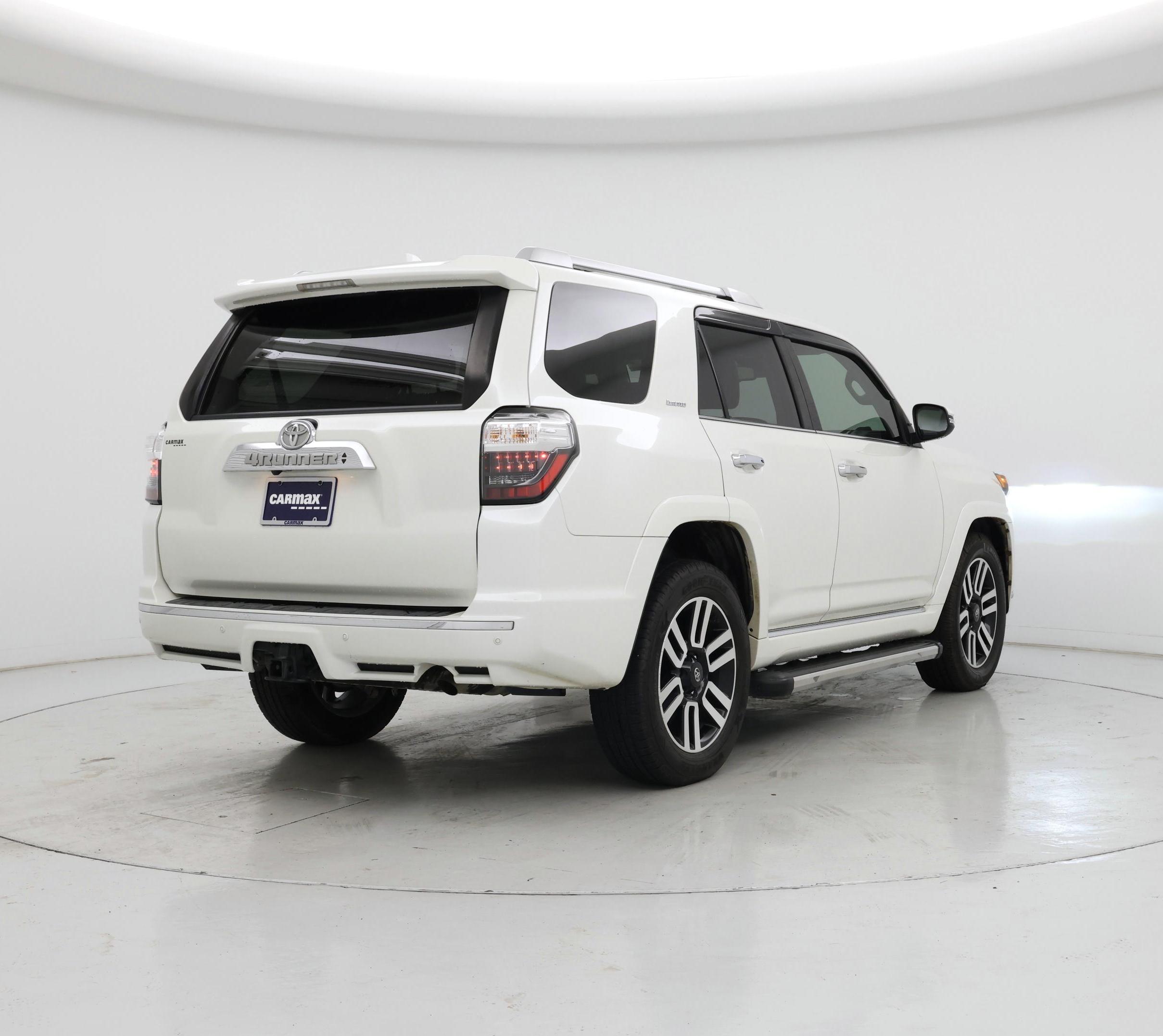 Thumbnail: 2022 Toyota 4Runner - 8