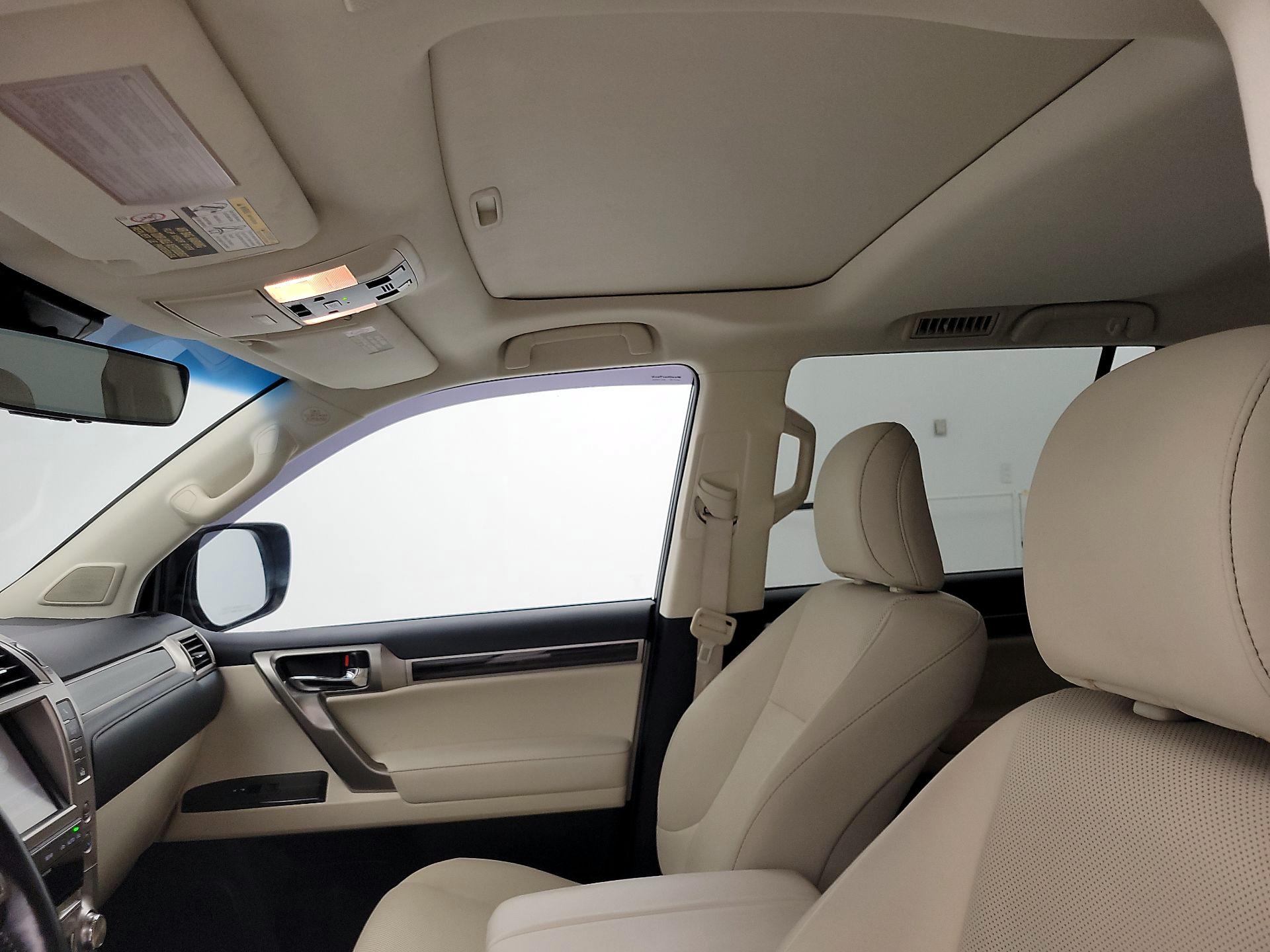 Thumbnail: 2021 Lexus GX - 20