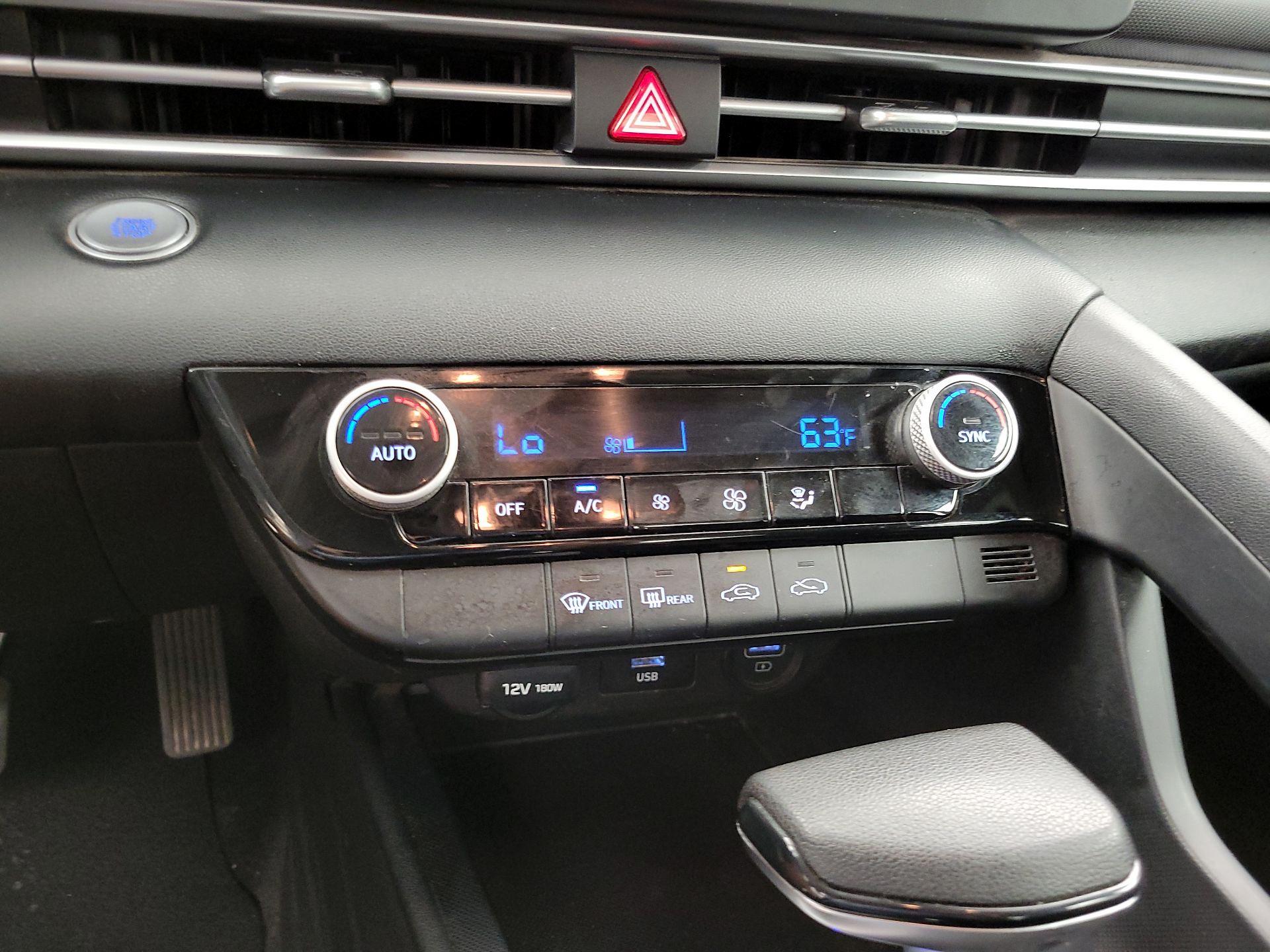 Thumbnail: 2021 Hyundai Elantra - 16