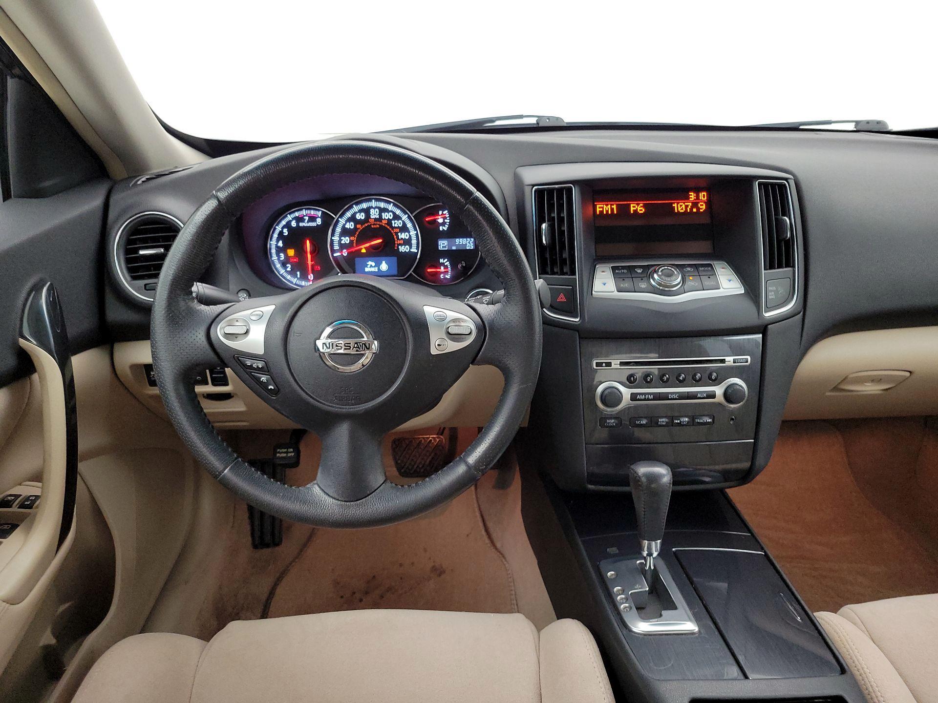 Thumbnail: 2014 Nissan Maxima - 10