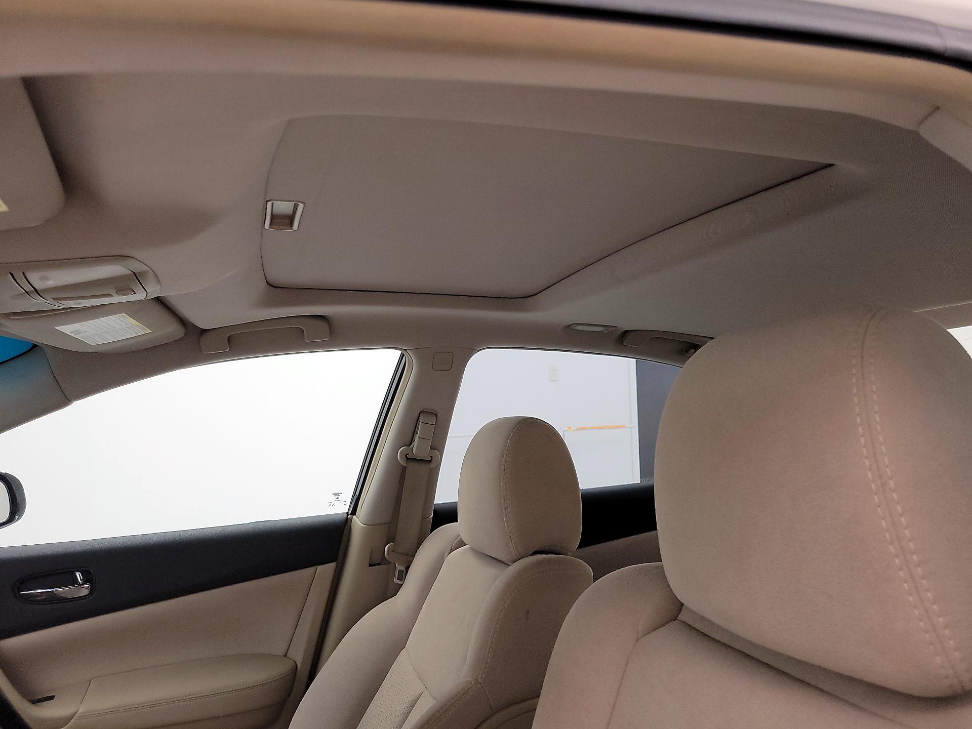 Thumbnail: 2014 Nissan Maxima - 18
