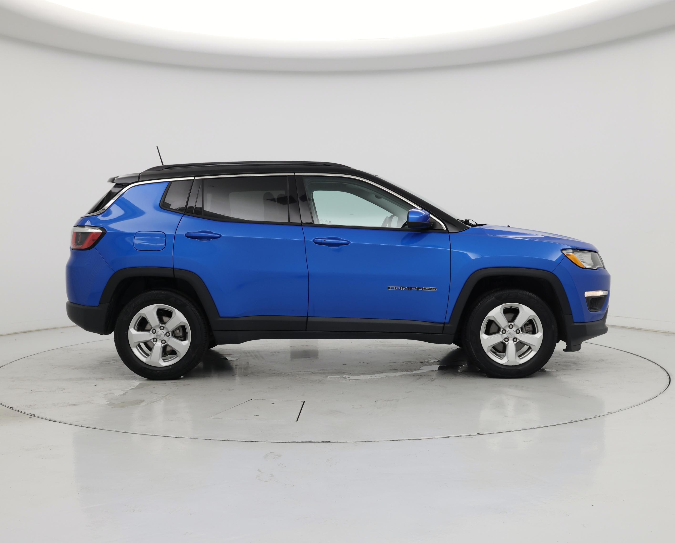 Thumbnail: 2018 Jeep Compass - 7