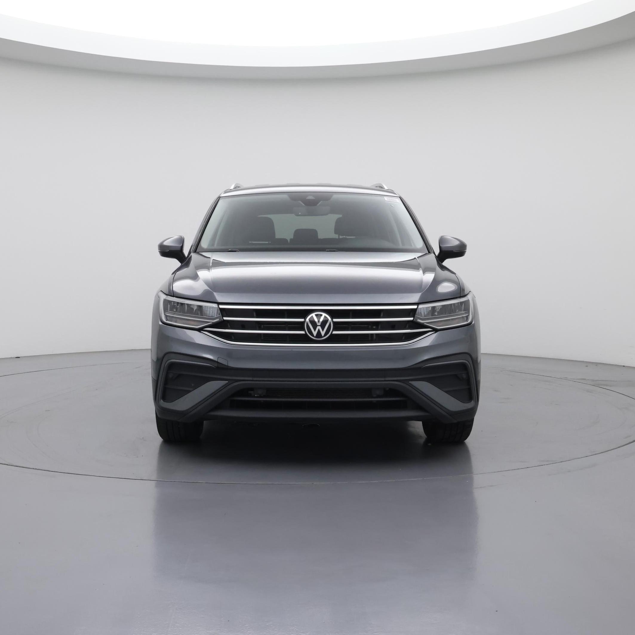 Thumbnail: 2023 Volkswagen Tiguan - 5