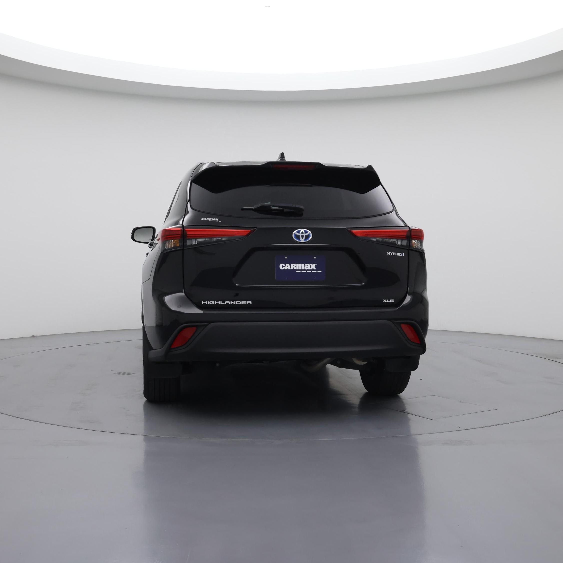 Thumbnail: 2023 Toyota Highlander - 6