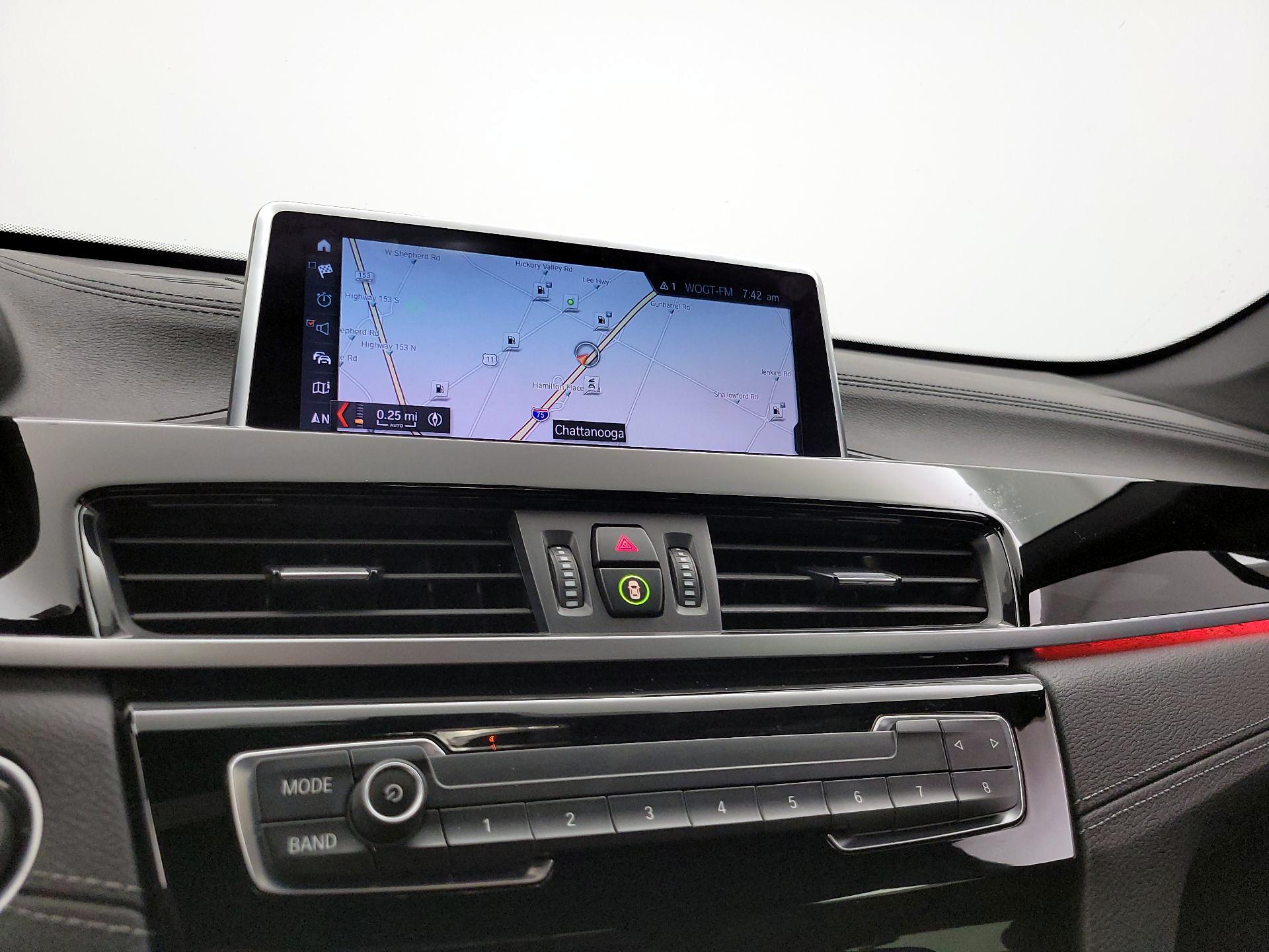 Thumbnail: 2021 BMW X1 - 14
