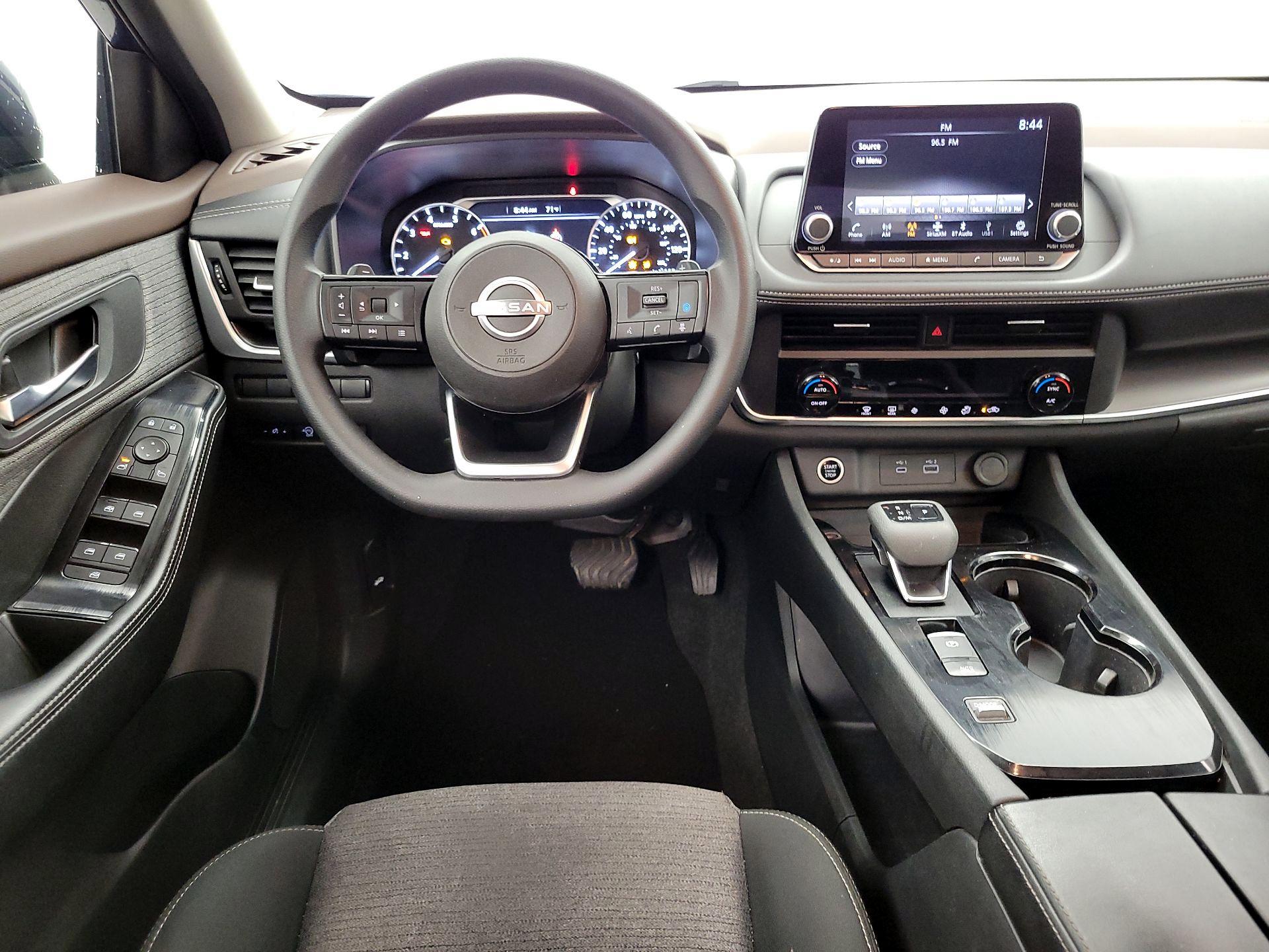 Thumbnail: 2023 Nissan Rogue - 10