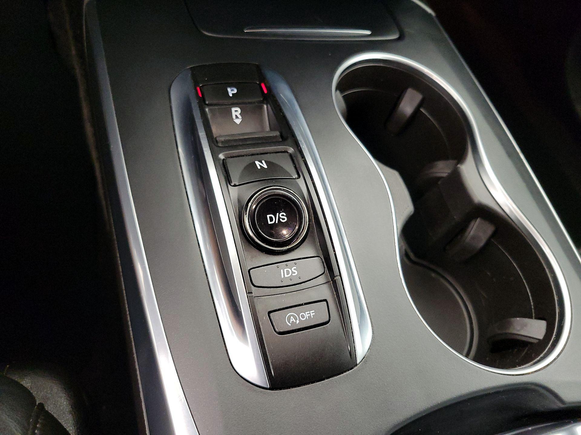 Thumbnail: 2016 Acura MDX - 18