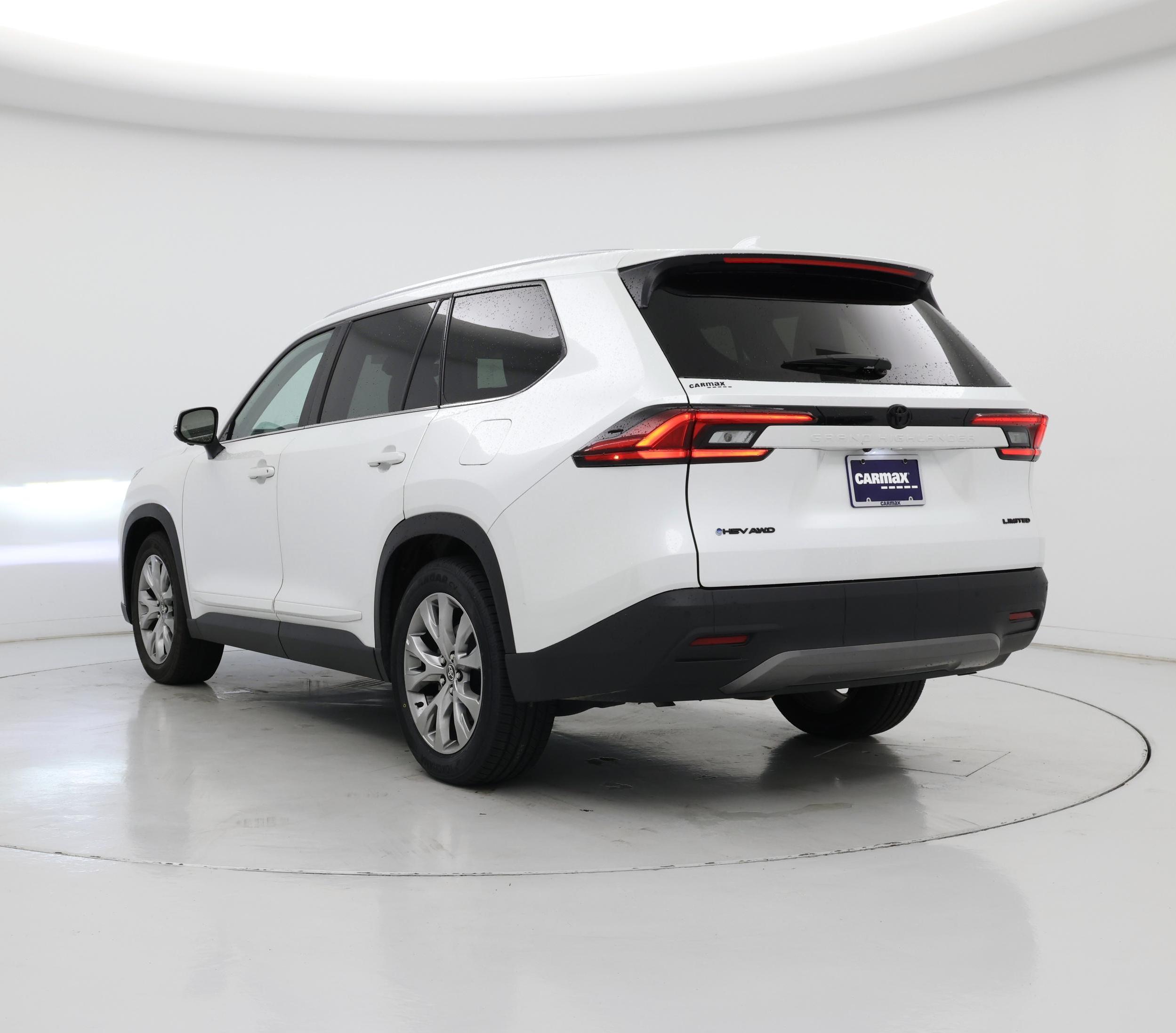 Thumbnail: 2025 Toyota Highlander - 2