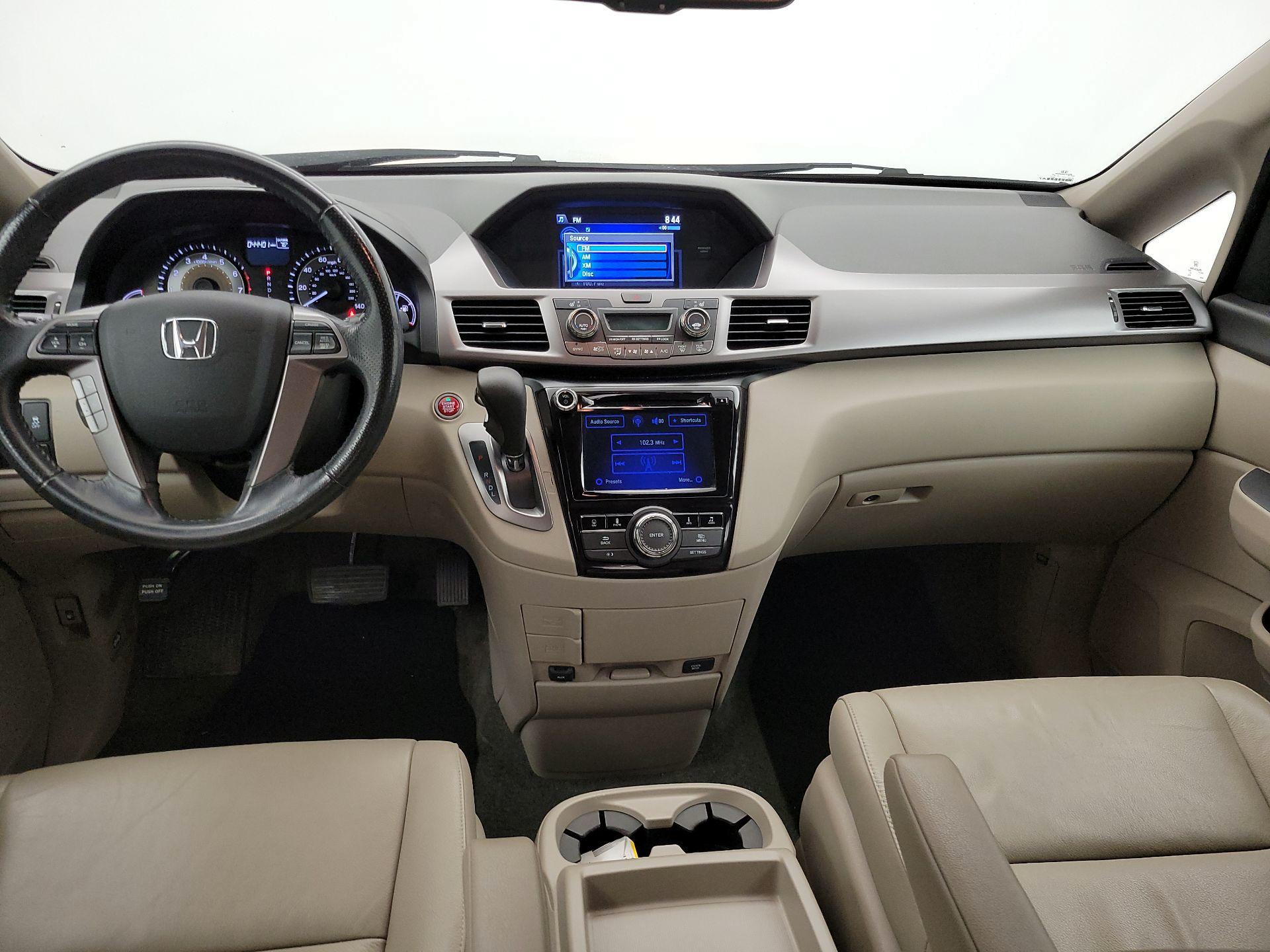 Thumbnail: 2017 Honda Odyssey - 9