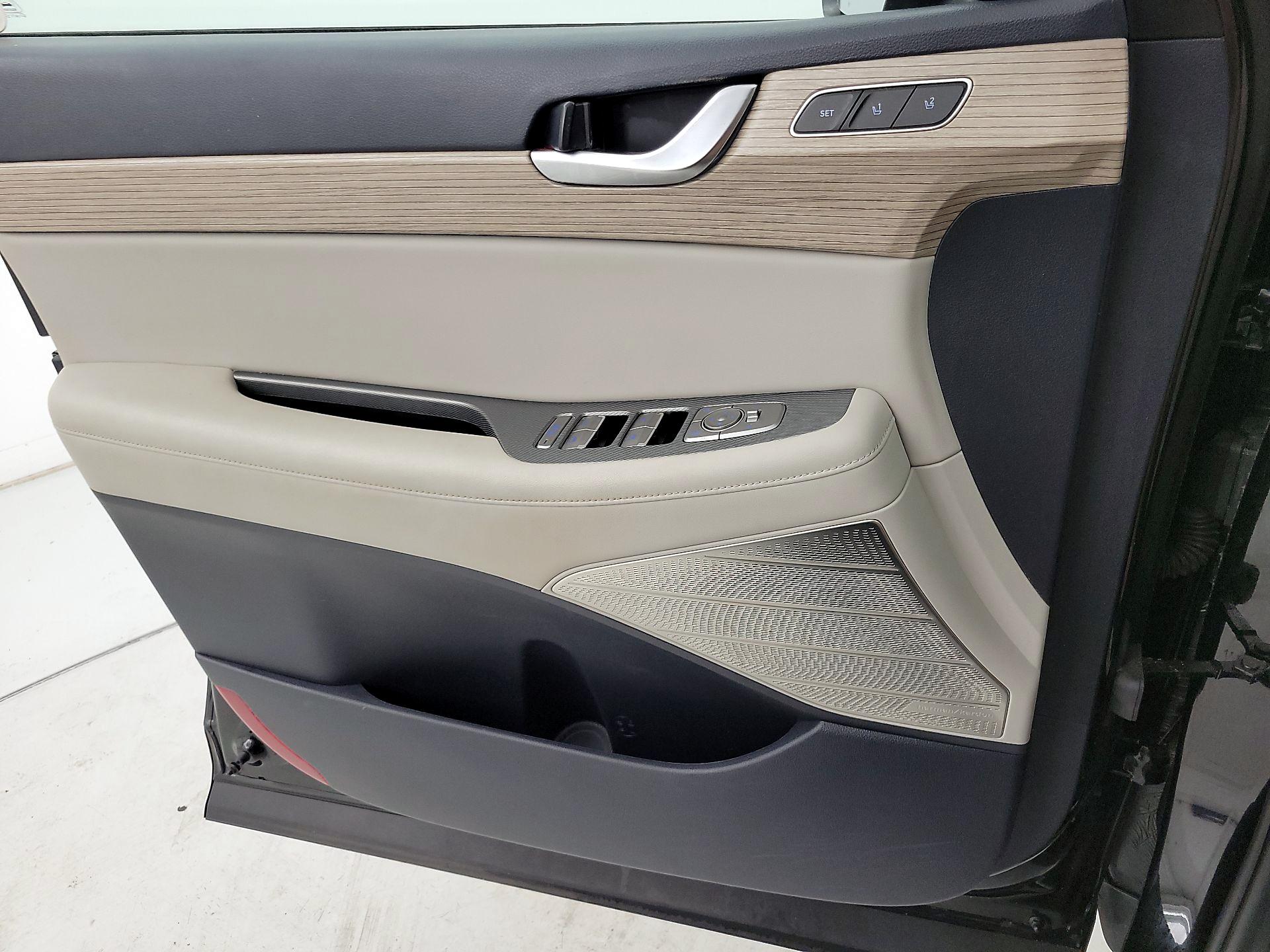Thumbnail: 2021 Hyundai Palisade - 12