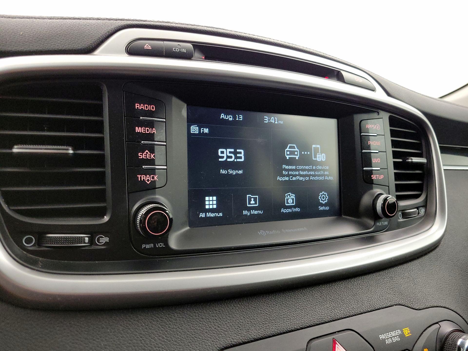 Thumbnail: 2017 Kia Sorento - 15