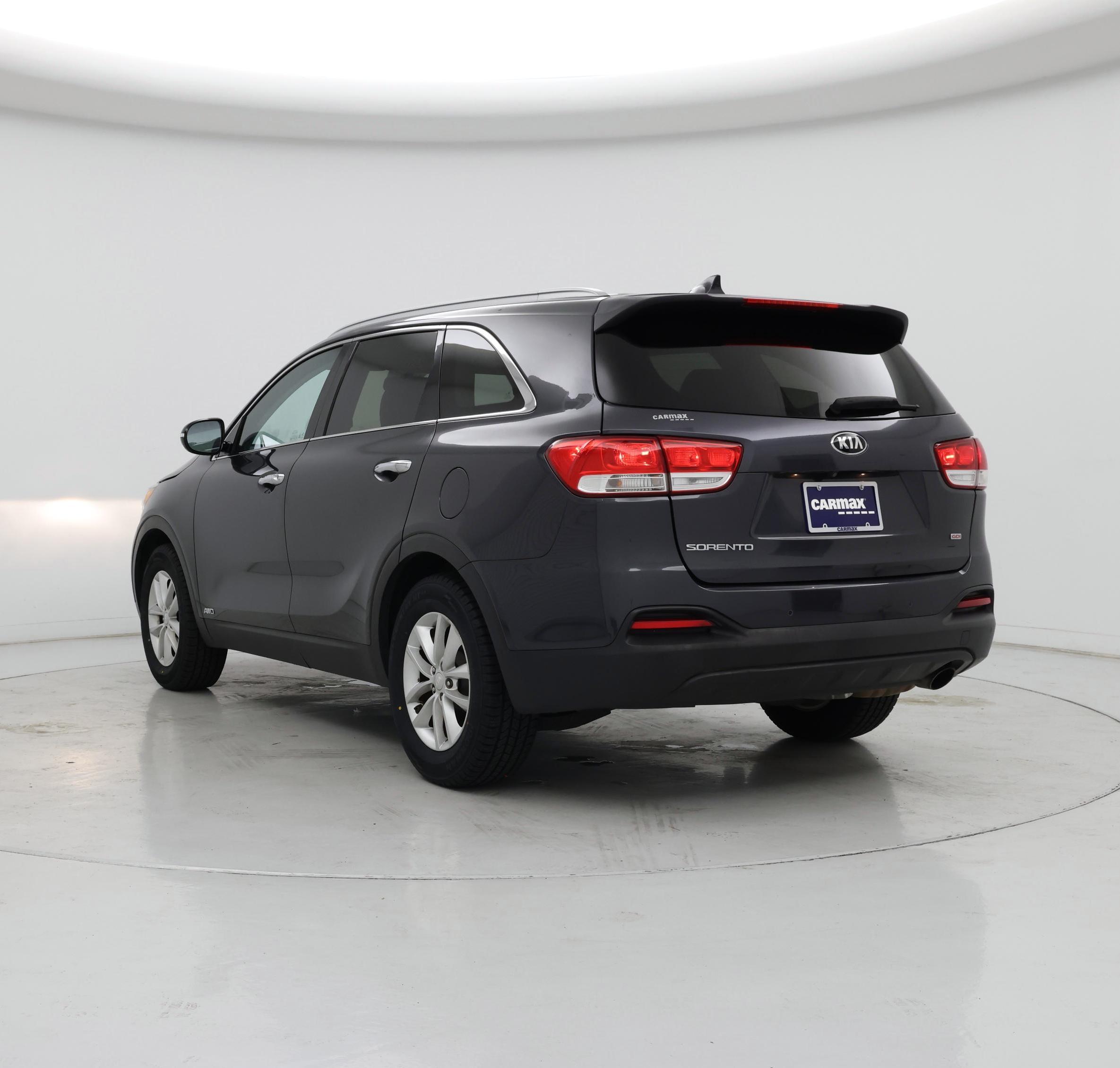 Thumbnail: 2017 Kia Sorento - 2