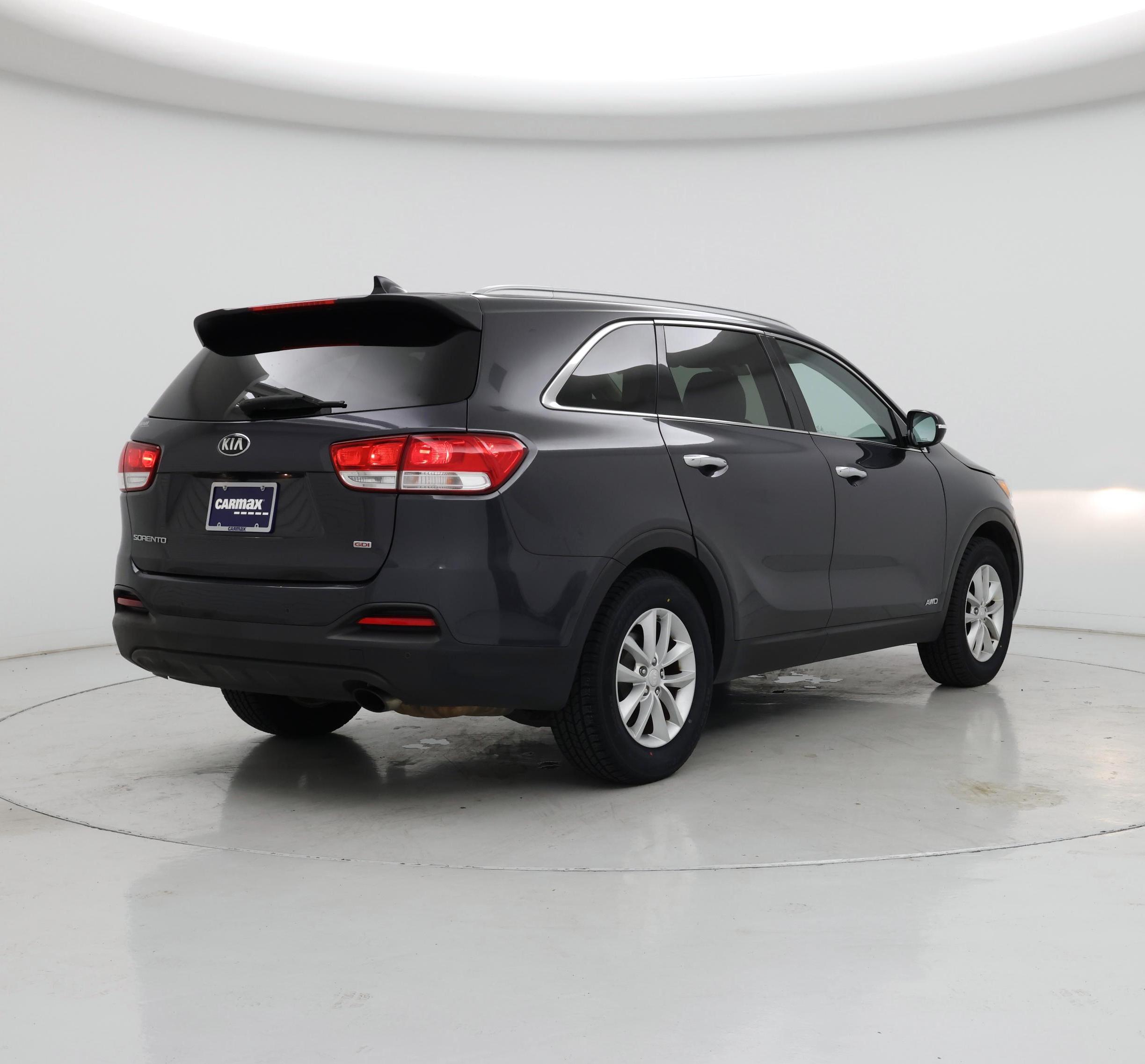 Thumbnail: 2017 Kia Sorento - 8