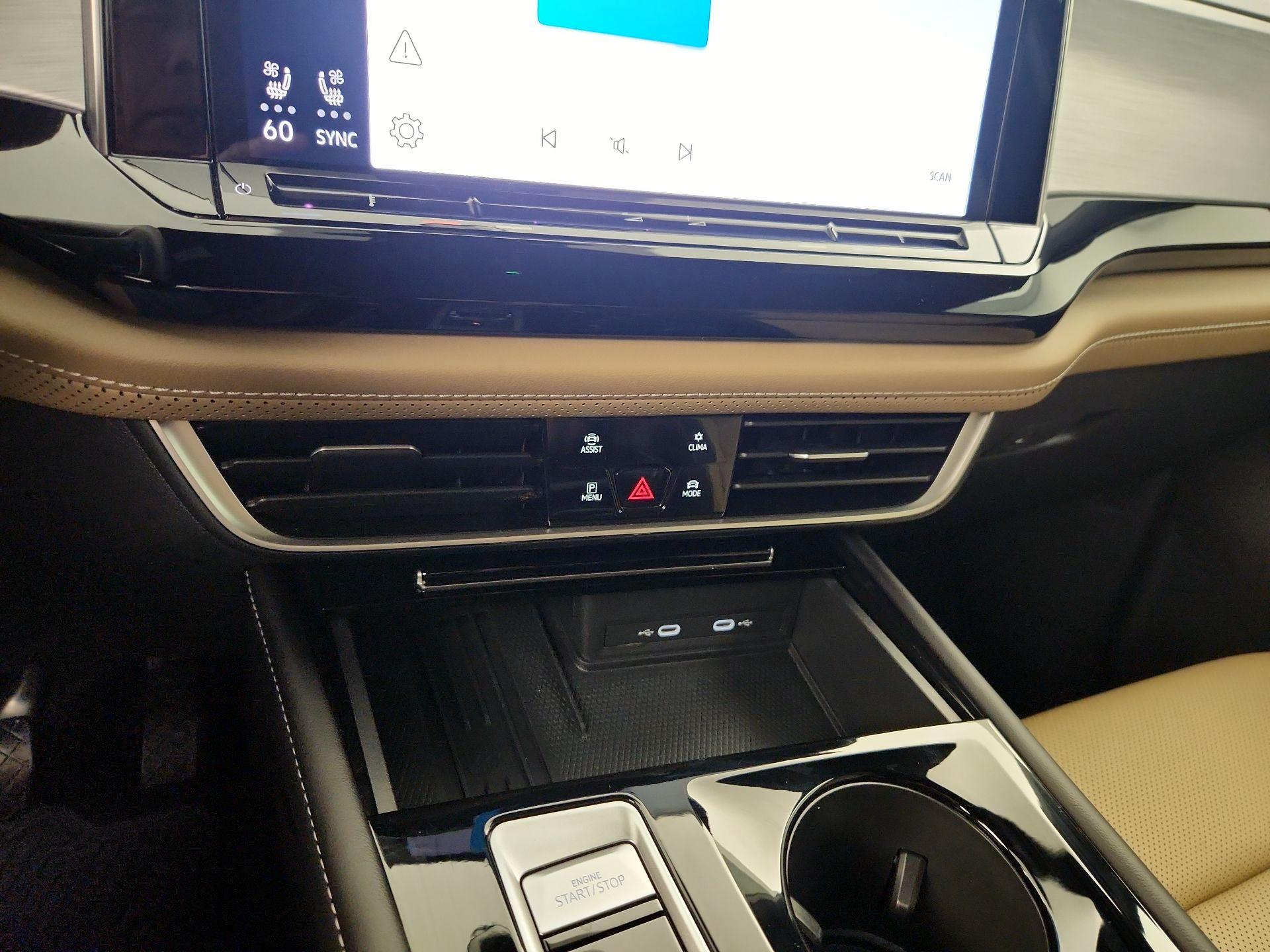 Thumbnail: 2026 Volkswagen Atlas - 16