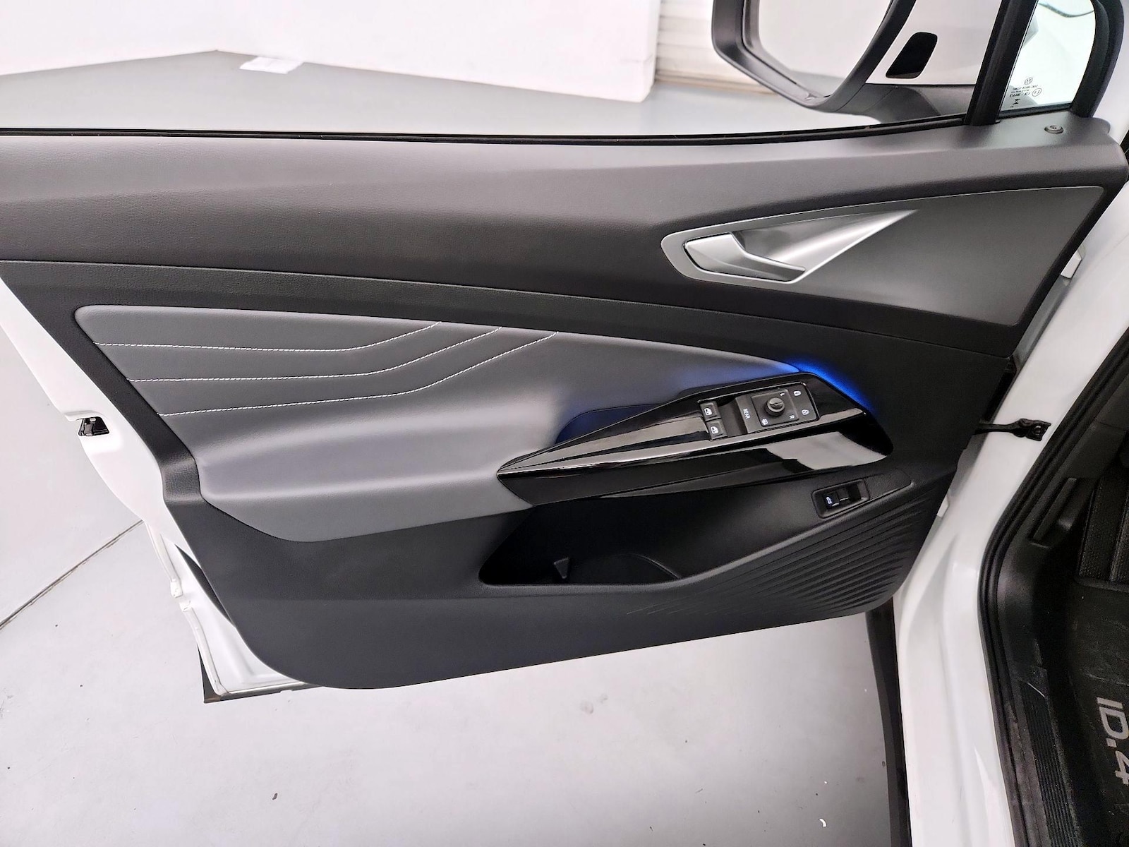 2023 Volkswagen ID.4 PRO S PLUS - Photo 13