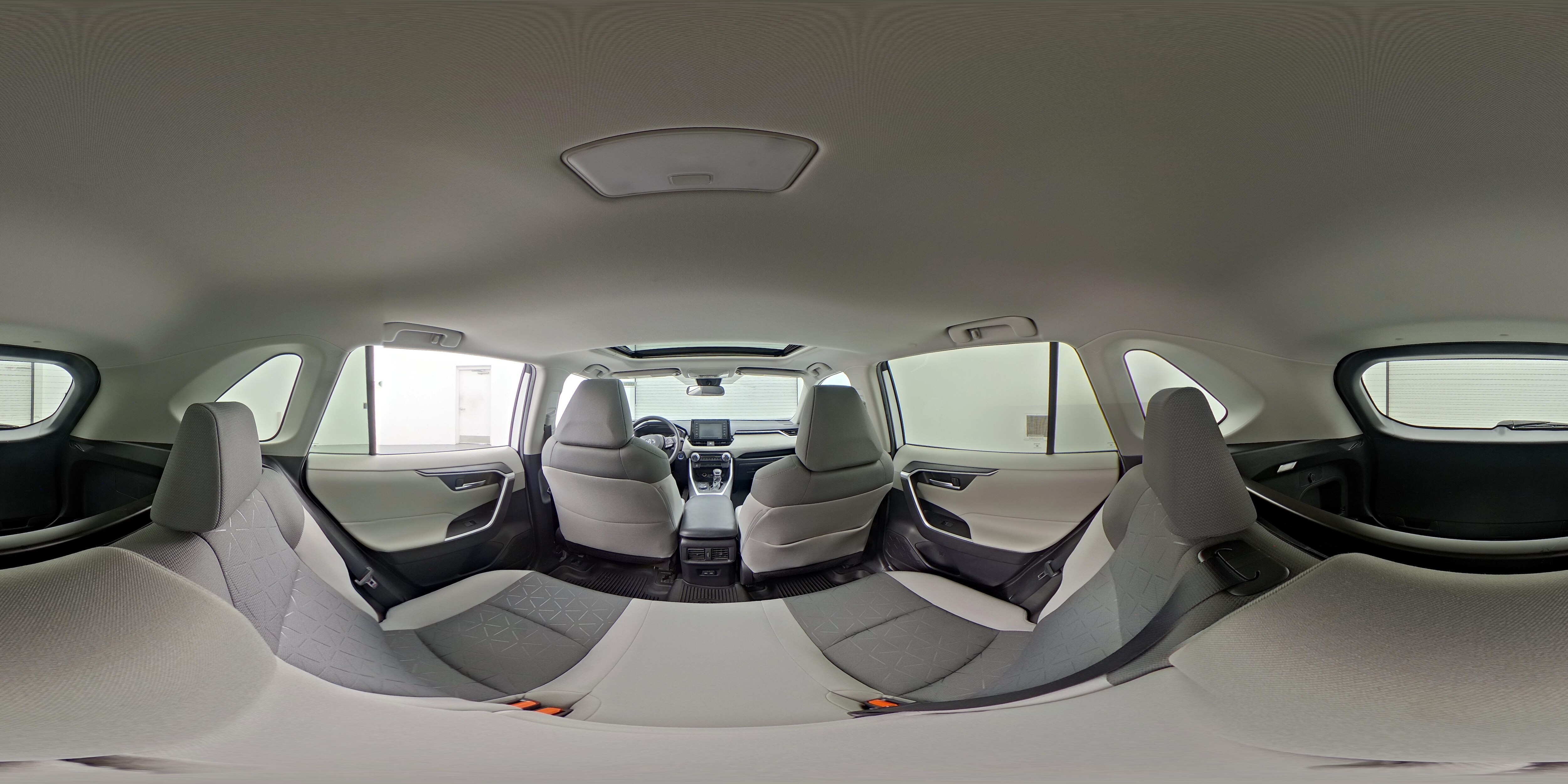 2022 Toyota RAV4 XLE - Photo 26