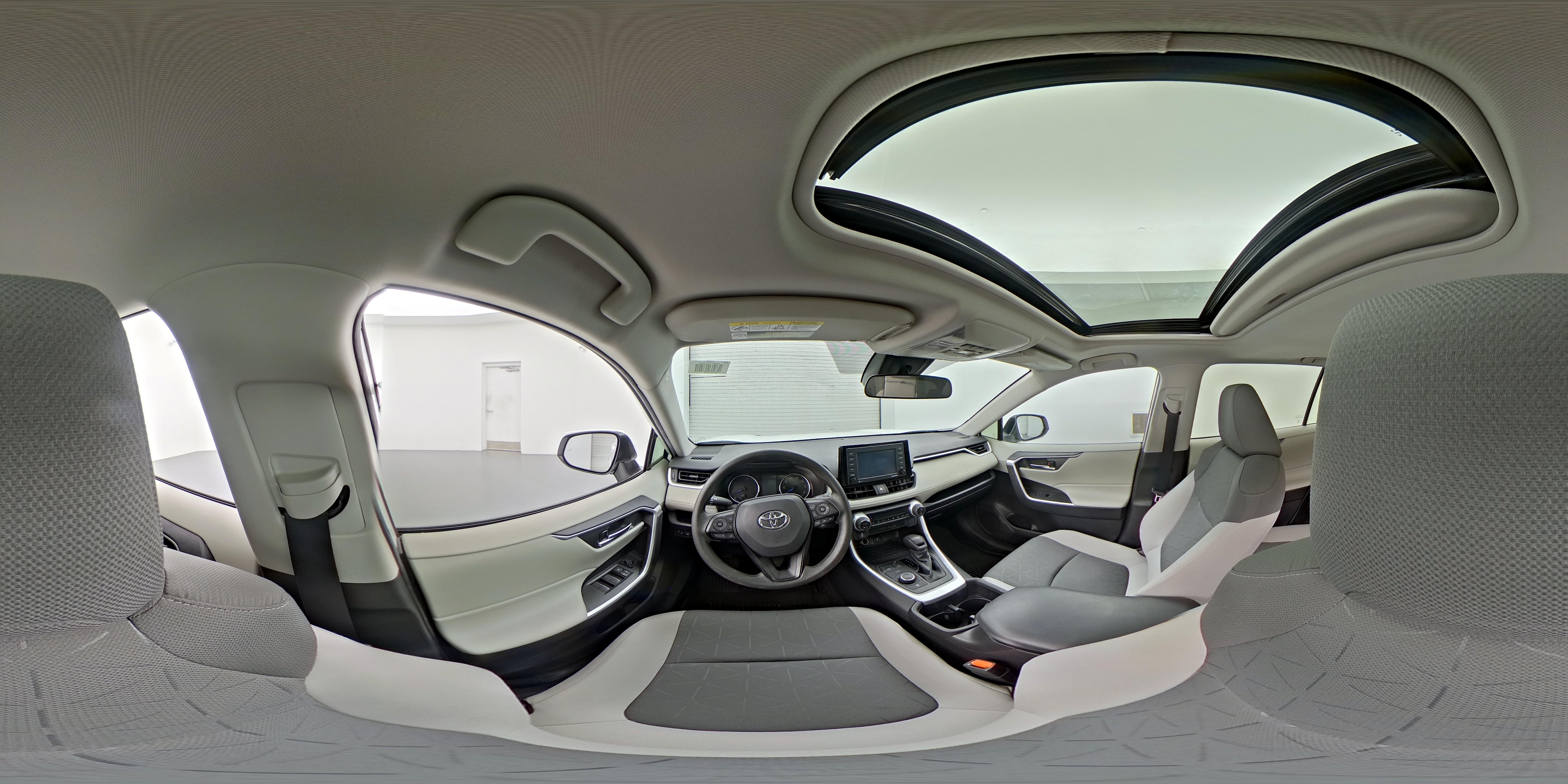 2022 Toyota RAV4 XLE - Photo 27