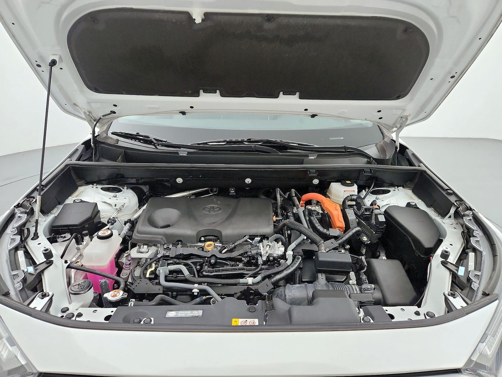 2022 Toyota RAV4 XLE - Photo 23
