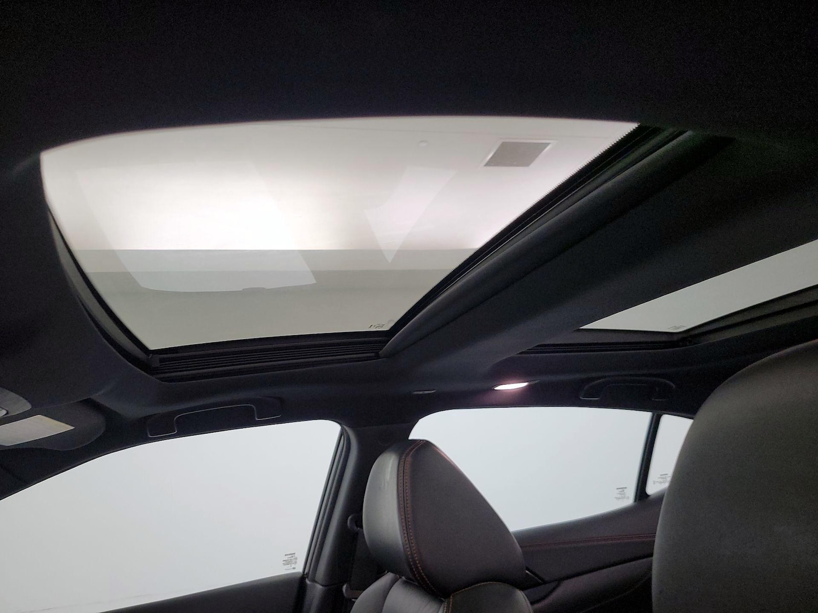 Panoramic Sunroof
