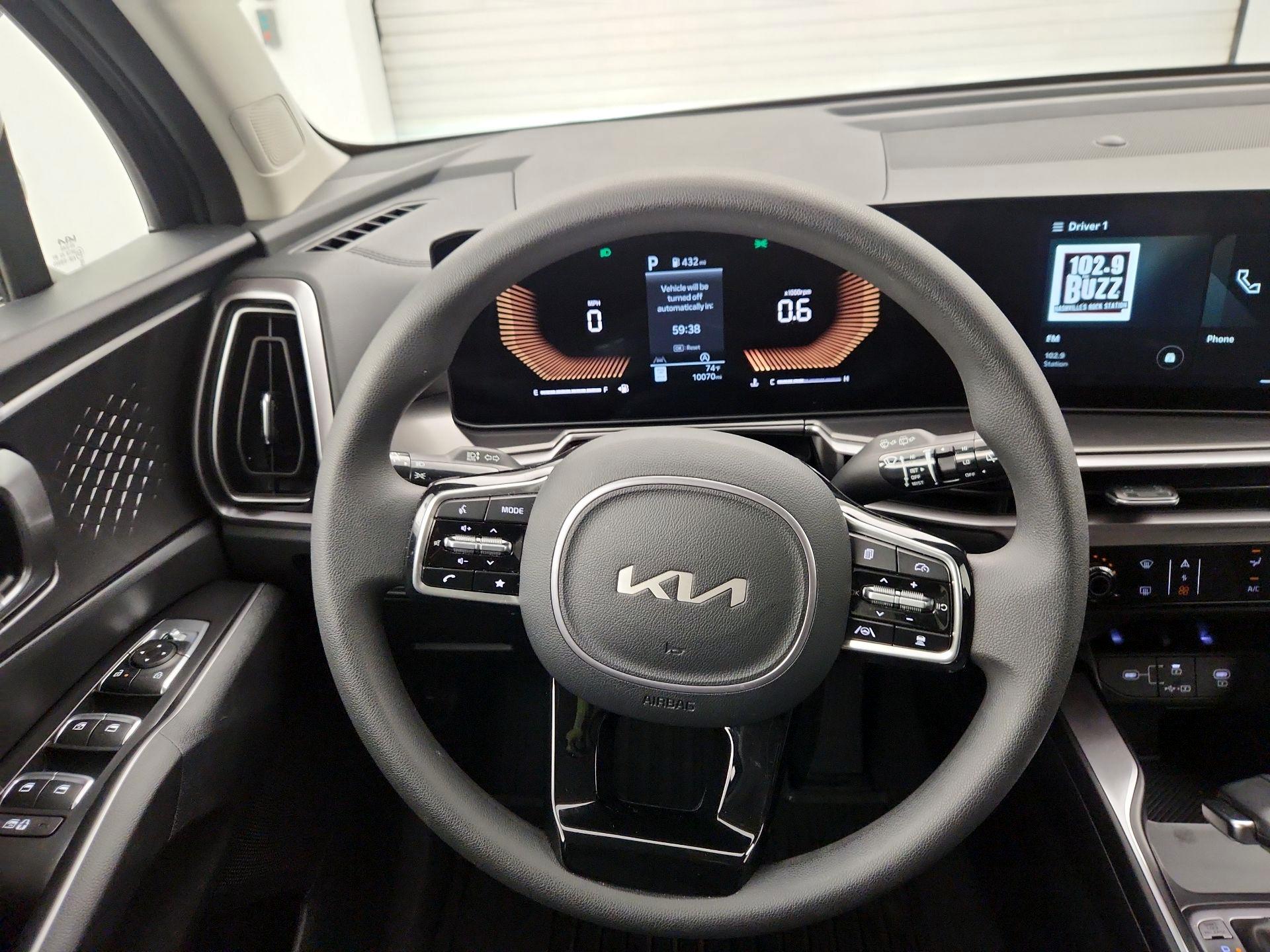 Thumbnail: 2025 Kia Sorento - 10