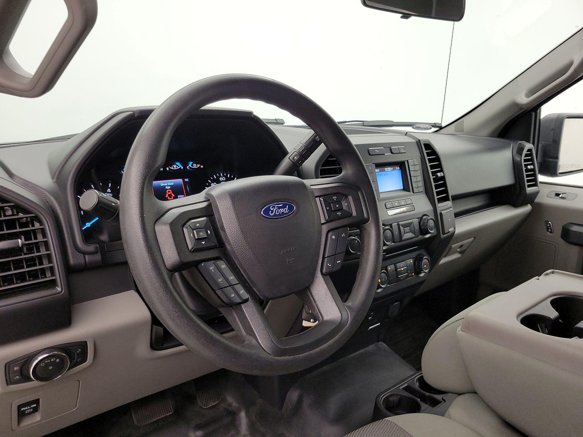 Thumbnail: 2018 Ford F-150 - 9