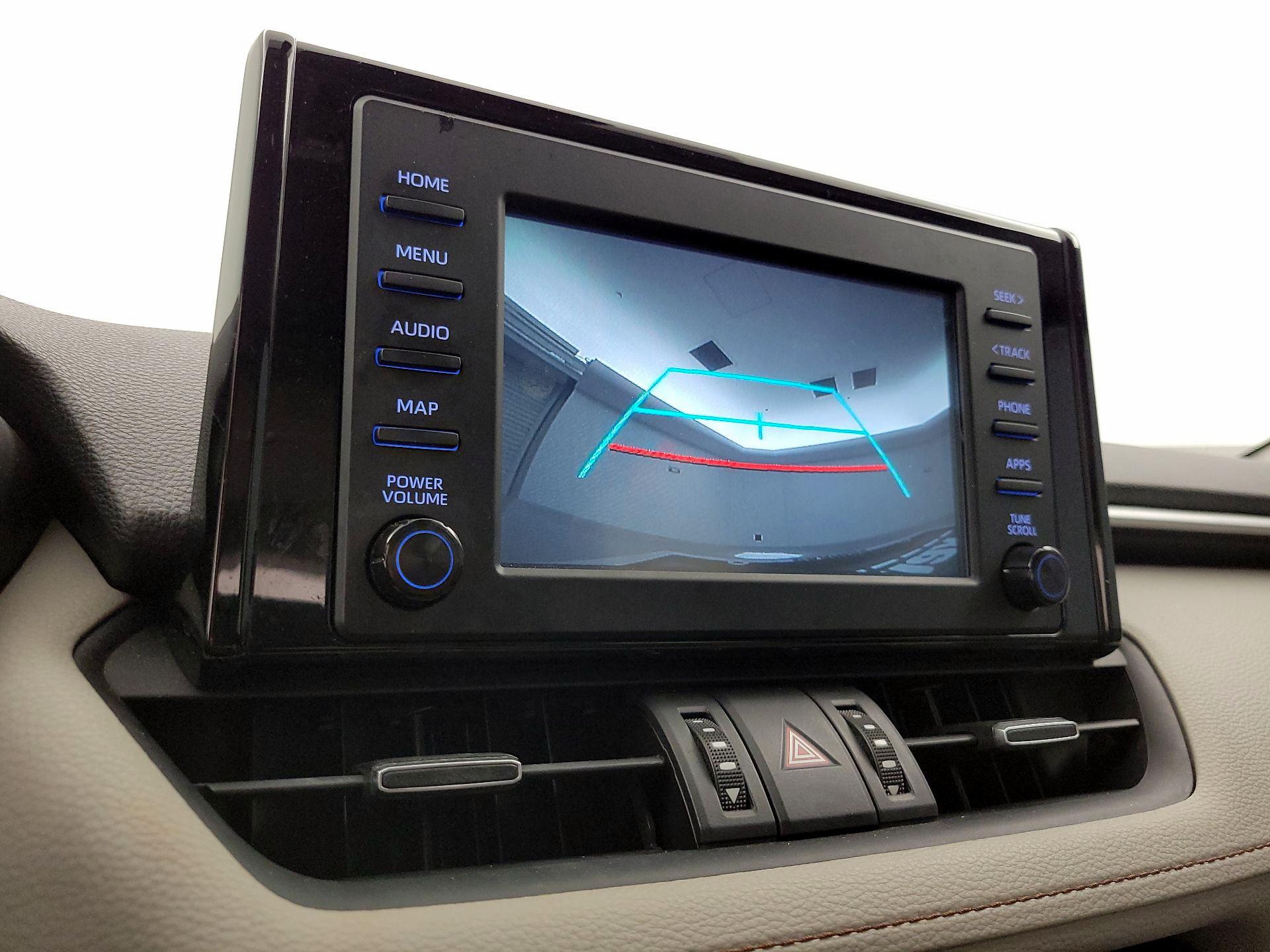 Thumbnail: 2019 Toyota RAV4 - 14