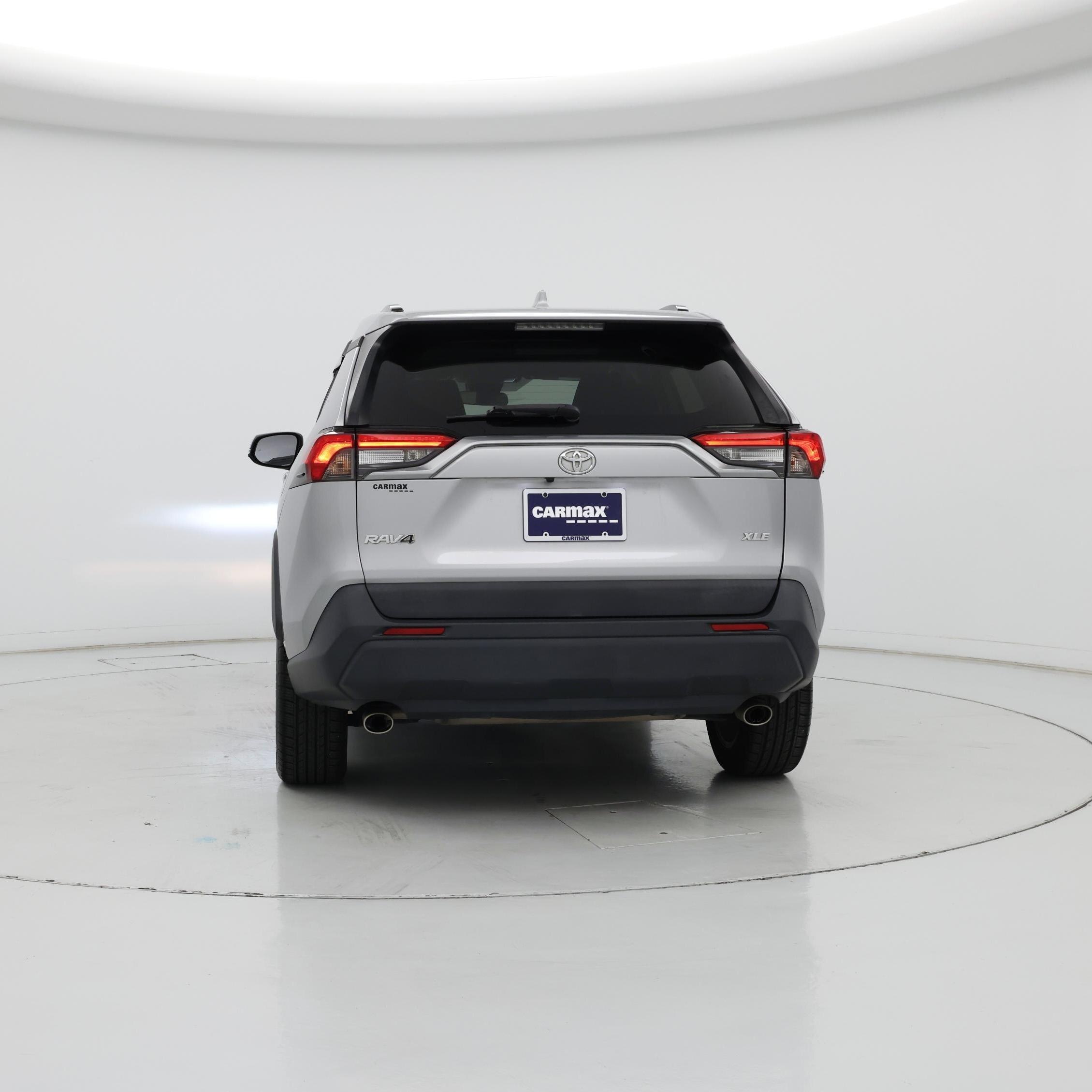 Thumbnail: 2019 Toyota RAV4 - 6