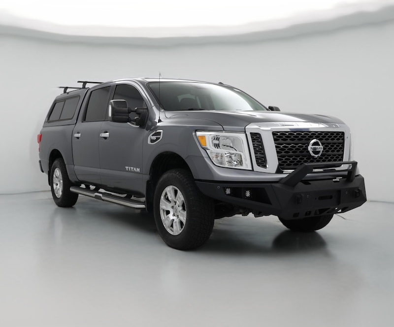 2017 Nissan Titan SV