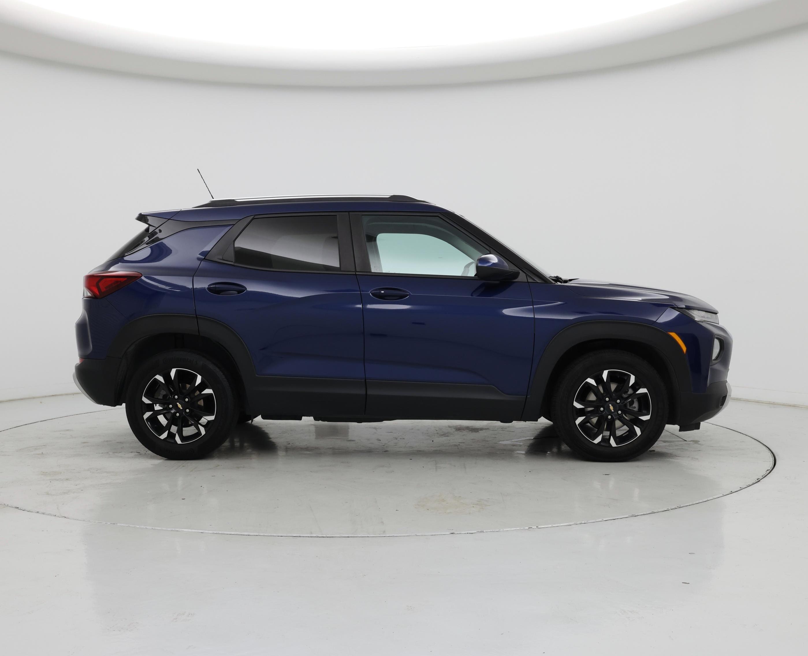 Thumbnail: 2023 Chevrolet TrailBlazer - 7