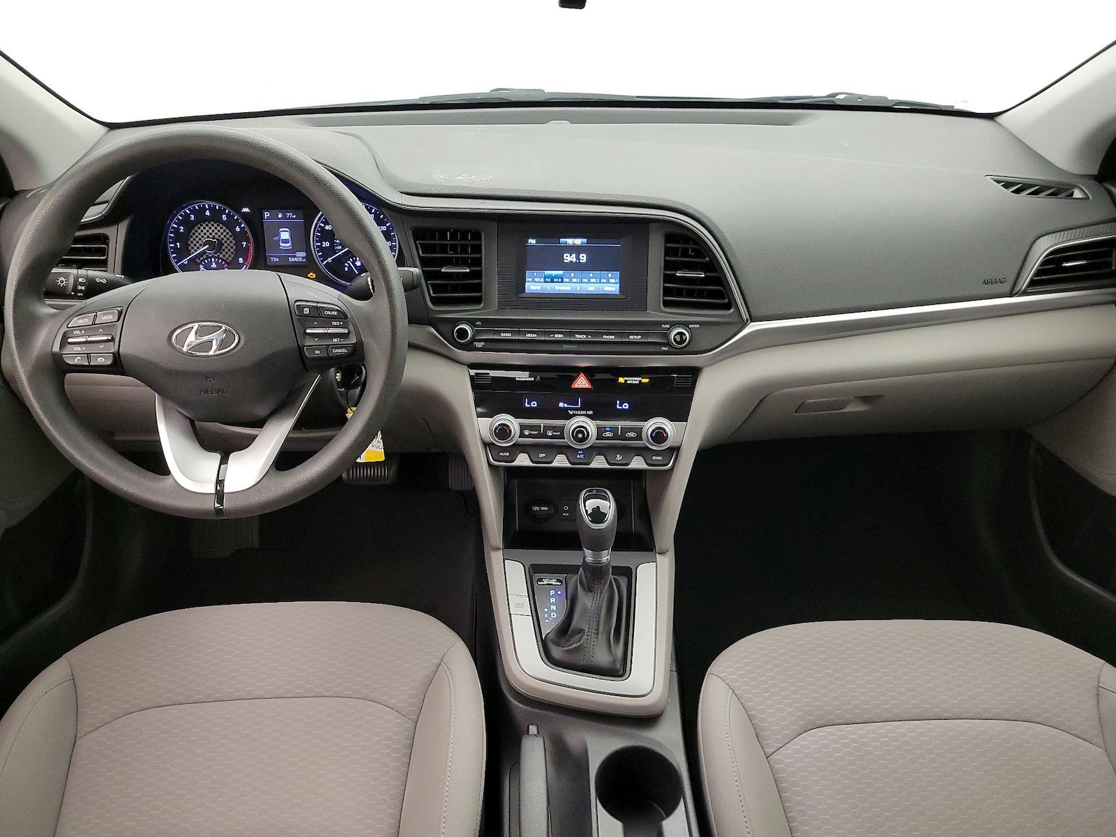 2020 Hyundai Elantra SE - Photo 10